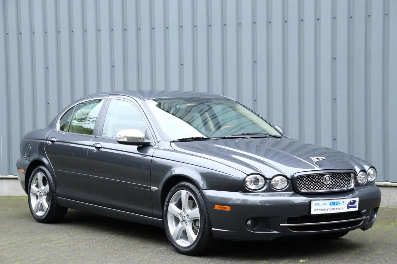 Jaguar X-Type 3.0 V6 AWD EXCLUSIVE *112.234KM.!* Gris - 1