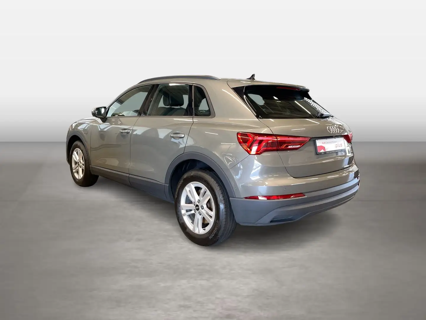 Audi Q3 45 TFSI e S tronic Matrix 2xKlima ACC AUT LED Gris - 2