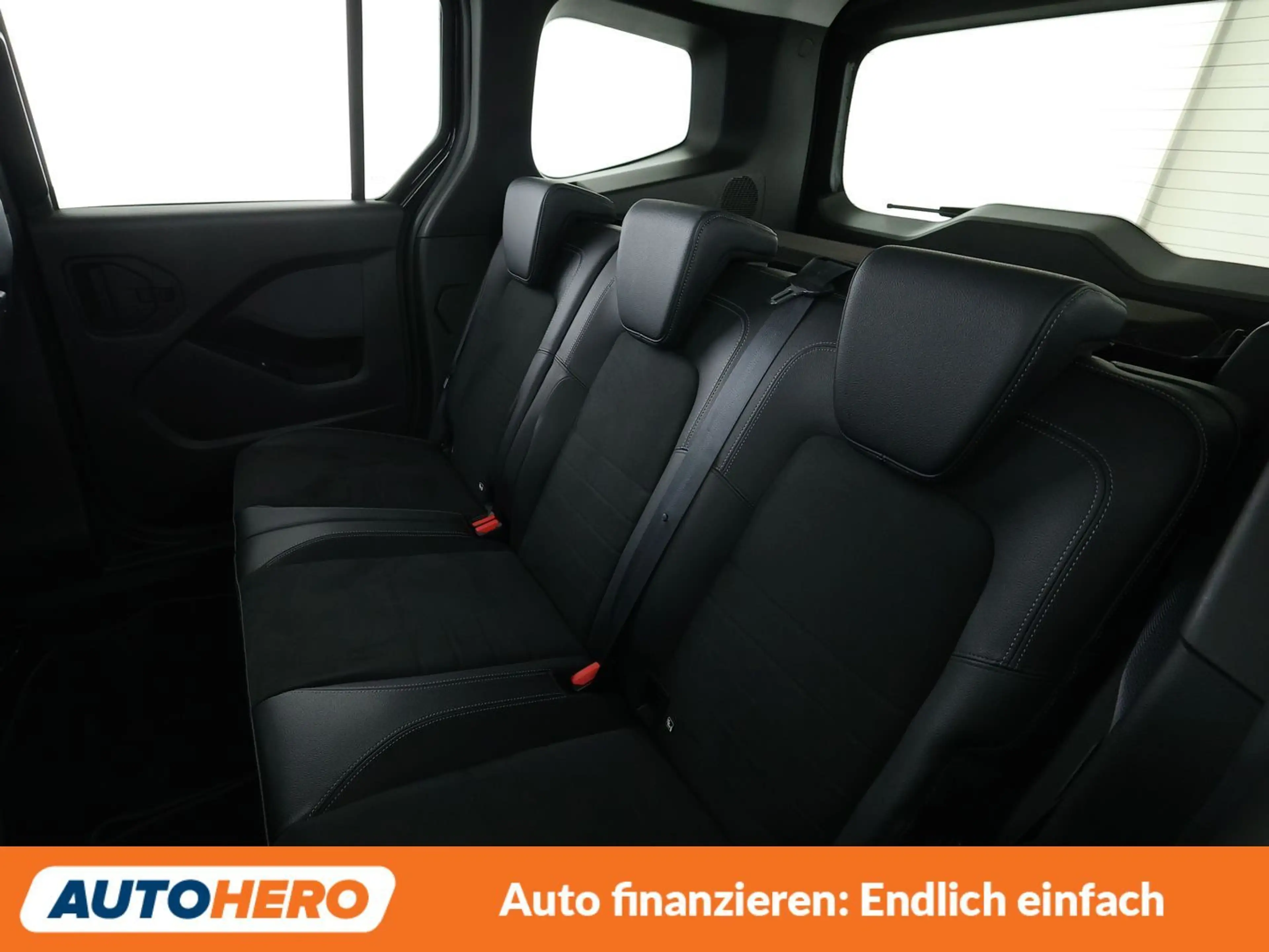 Mercedes-Benz T-Class d Progressive Aut.*NAVI*TEMPO*CAM*SHZ* — photo 14