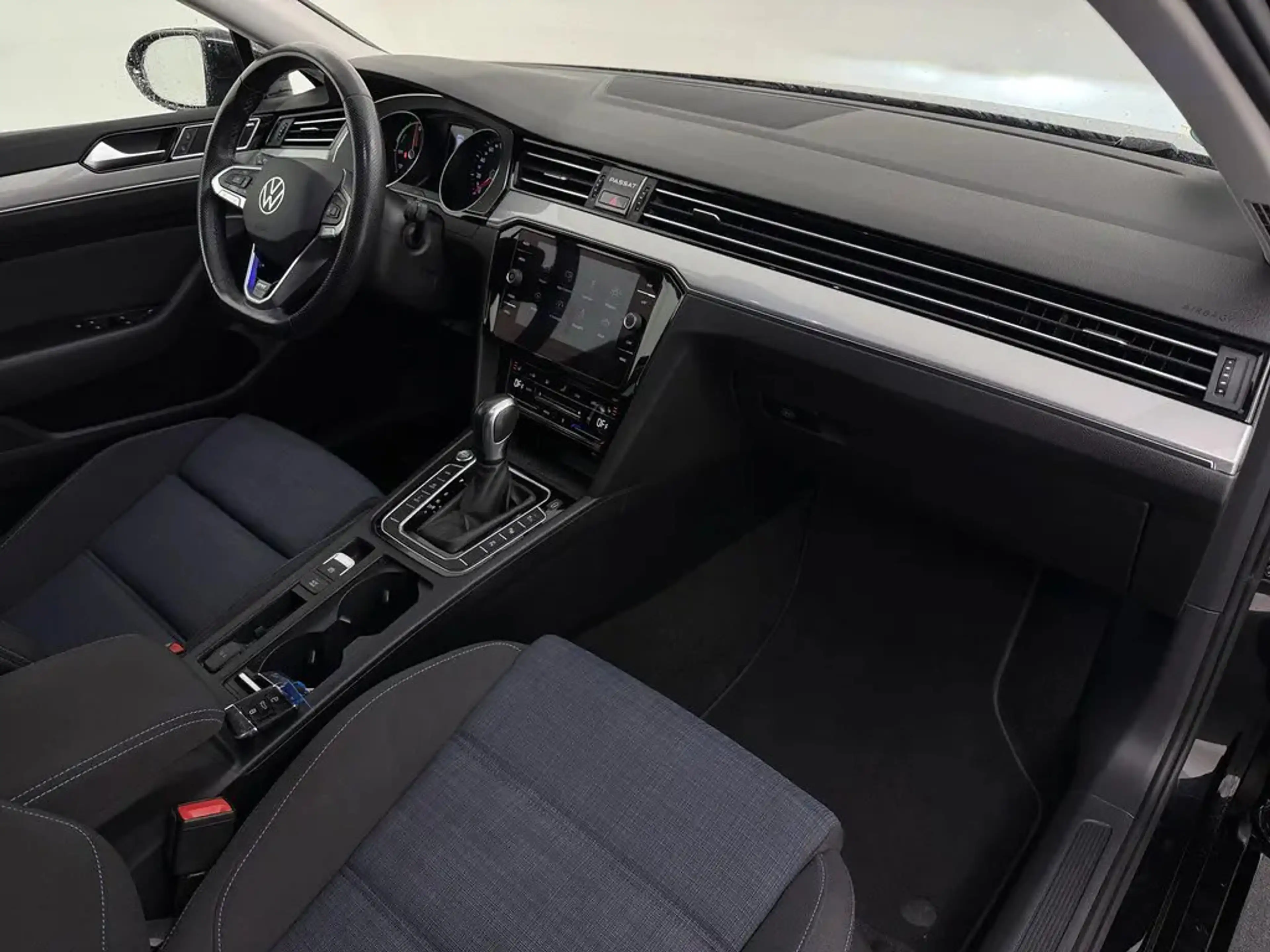 Volkswagen Passat Variant 1.4 TSI PHEV GTE Business PHEV GTE Zakelijk | LED- — photo 25