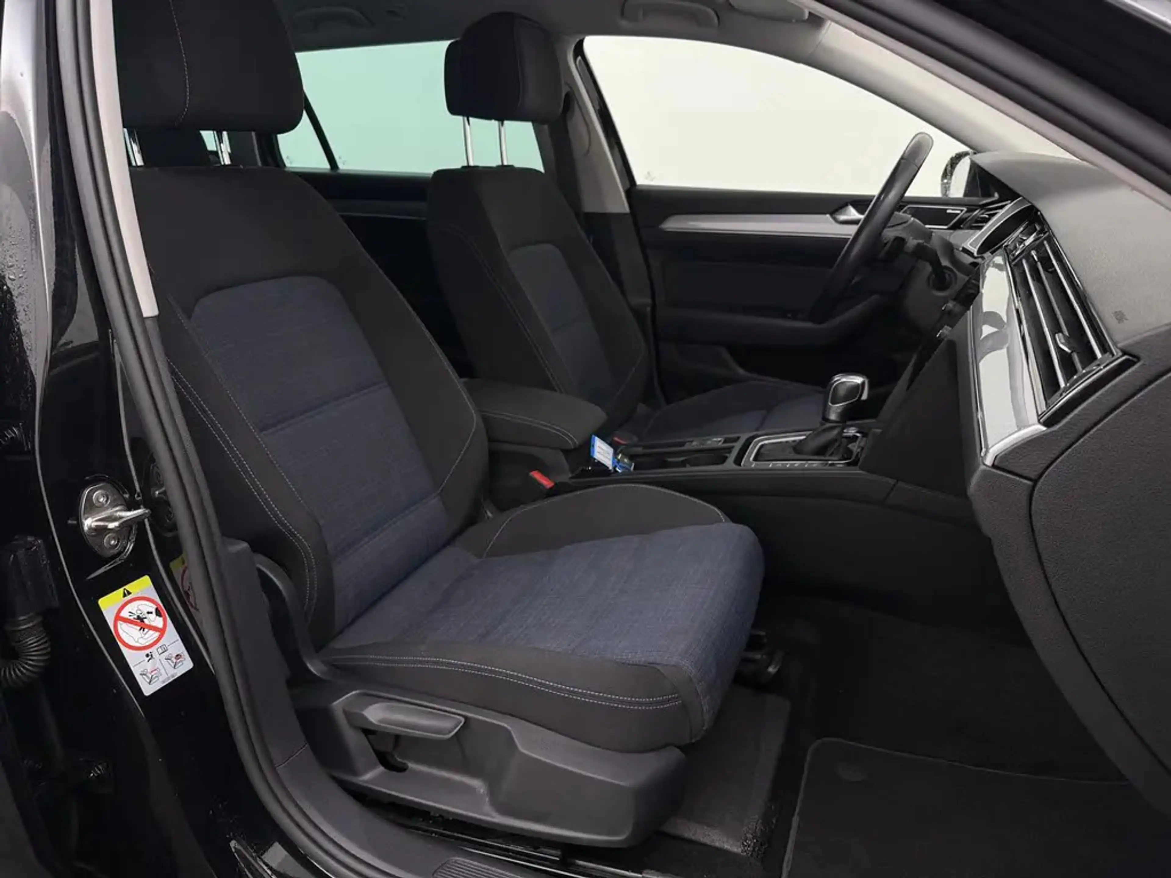 Volkswagen Passat Variant 1.4 TSI PHEV GTE Business PHEV GTE Zakelijk | LED- — photo 7