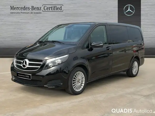 Mercedes-Benz V 220 220d Largo