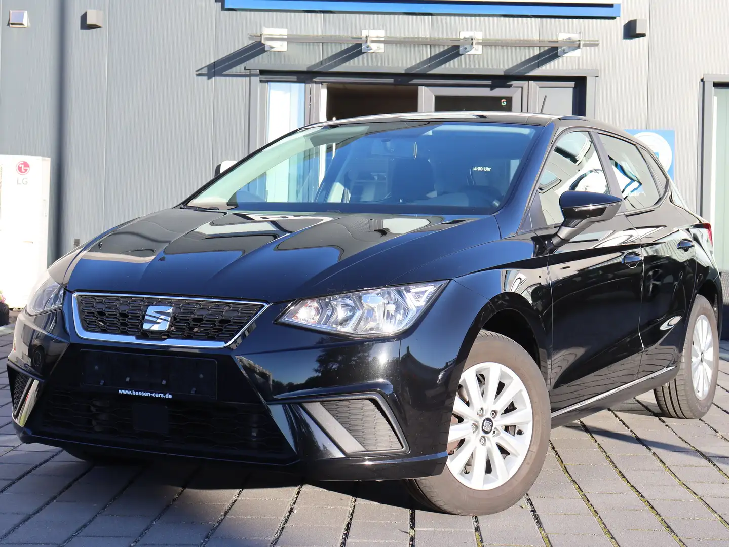 SEAT Ibiza Ibiza 1.6 TDI S&S Style AC*NAVI*PDC*WR Zwart - 1