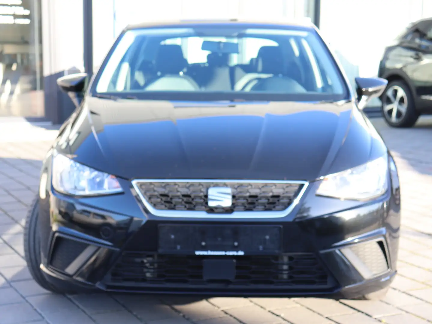 SEAT Ibiza Ibiza 1.6 TDI S&S Style AC*NAVI*PDC*WR Zwart - 2