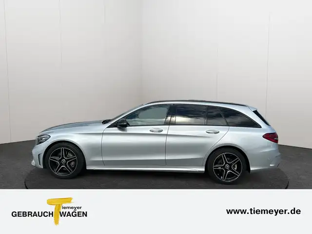 Mercedes-Benz 300 view 8