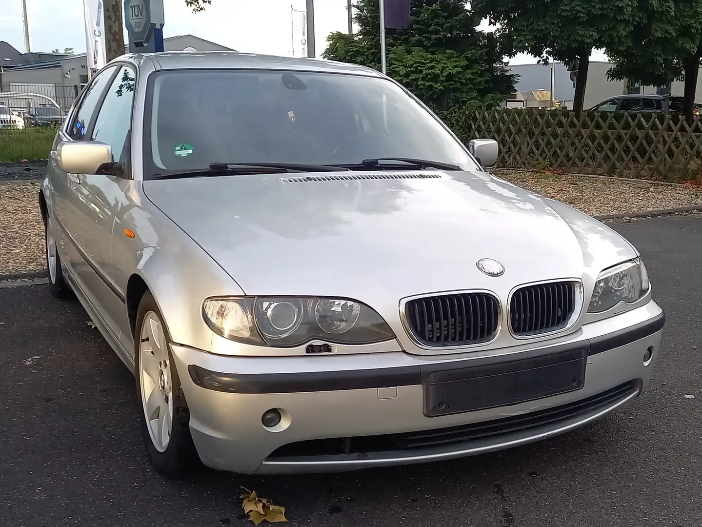 BMW 320 320i Gris - 2