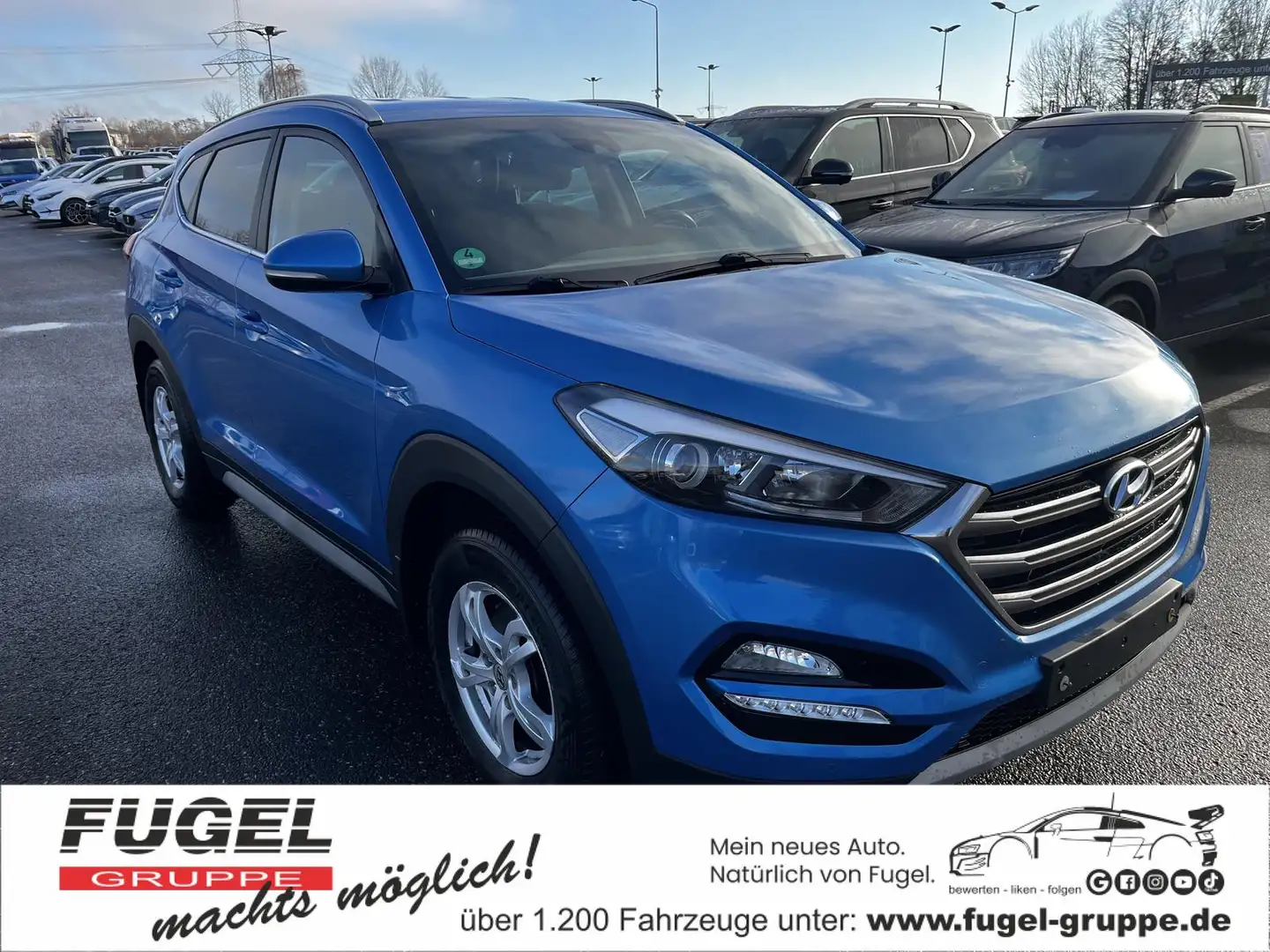 Hyundai TUCSON 1.6 blue Trend 2WD AHZV|SHZ|Navi|Klimaaut. Blau - 1