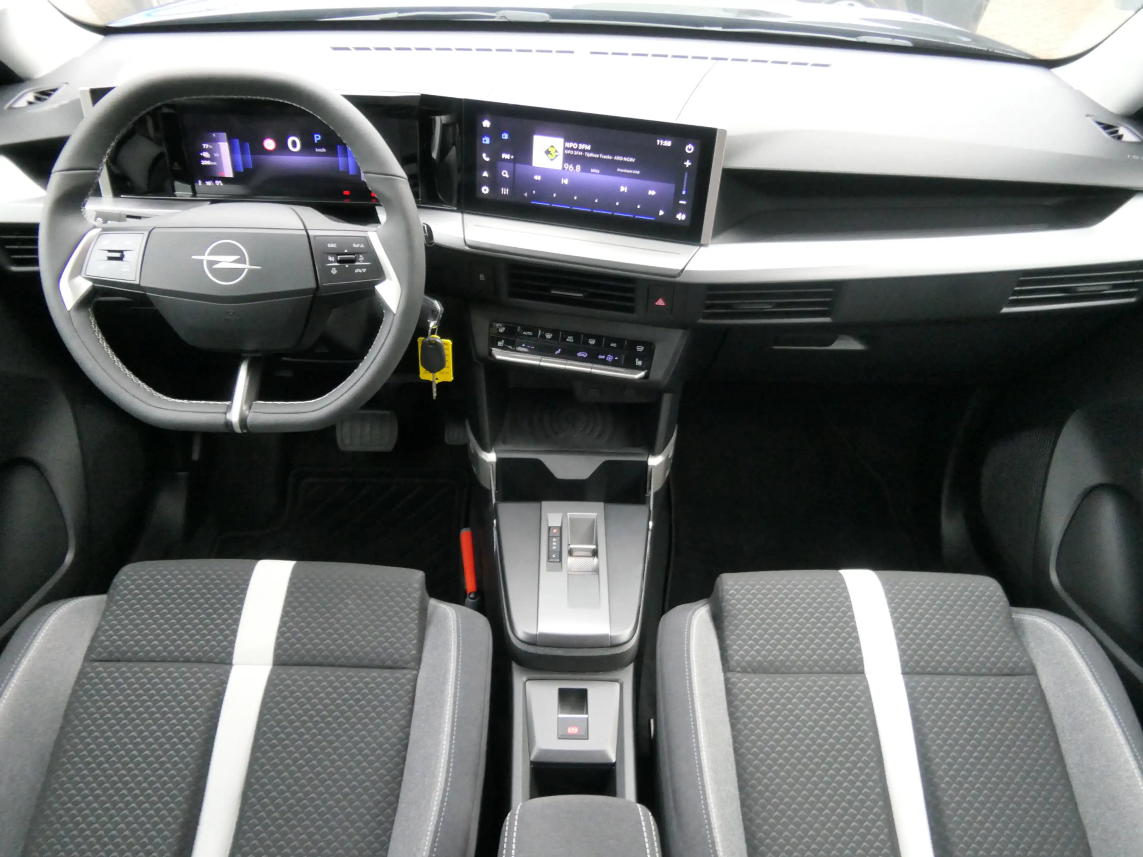 Opel Frontera Extended Range Electric GS 54 kWh | 100% elektrisc — photo 22