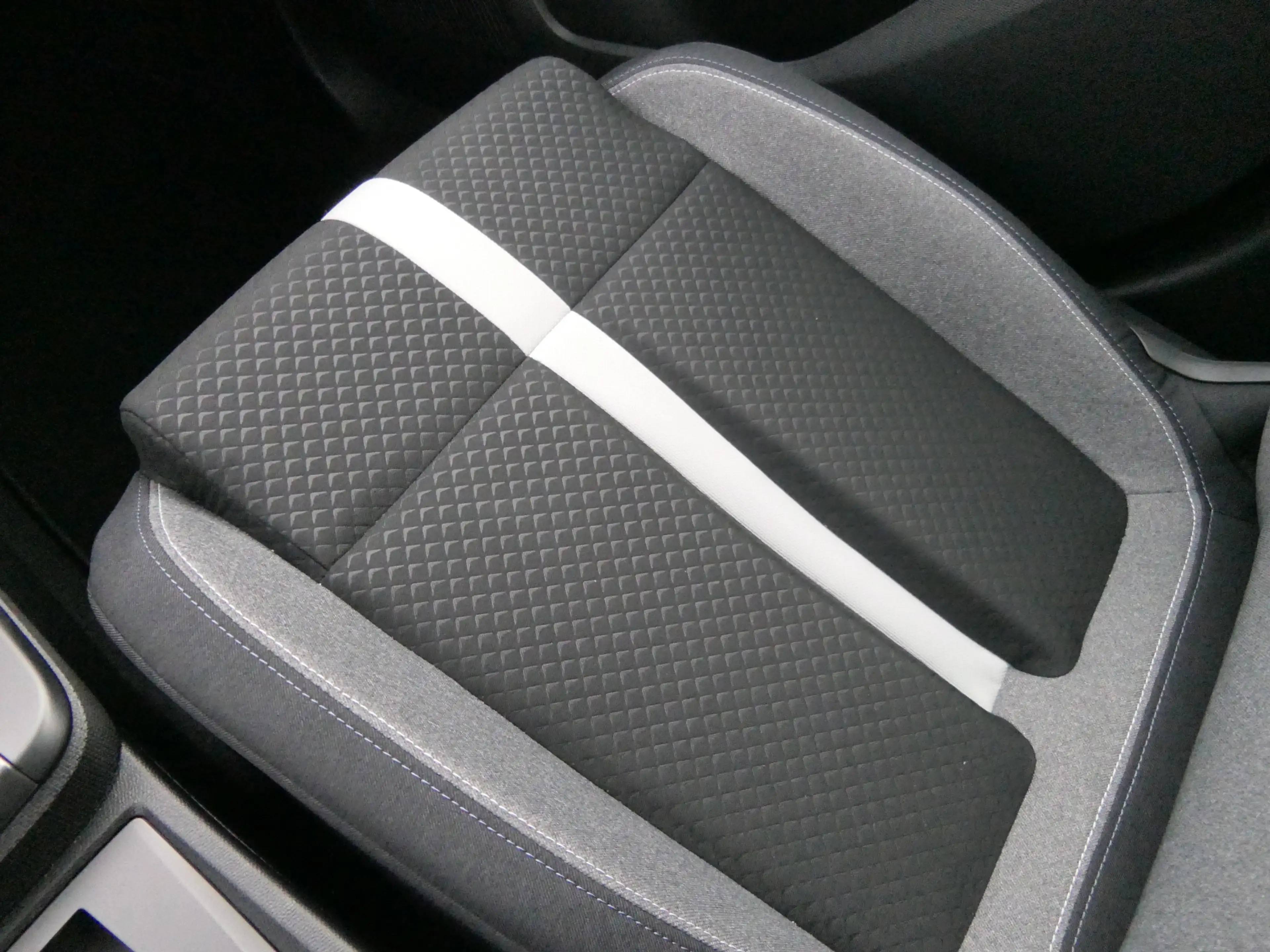 Opel Frontera Extended Range Electric GS 54 kWh | 100% elektrisc — photo 18