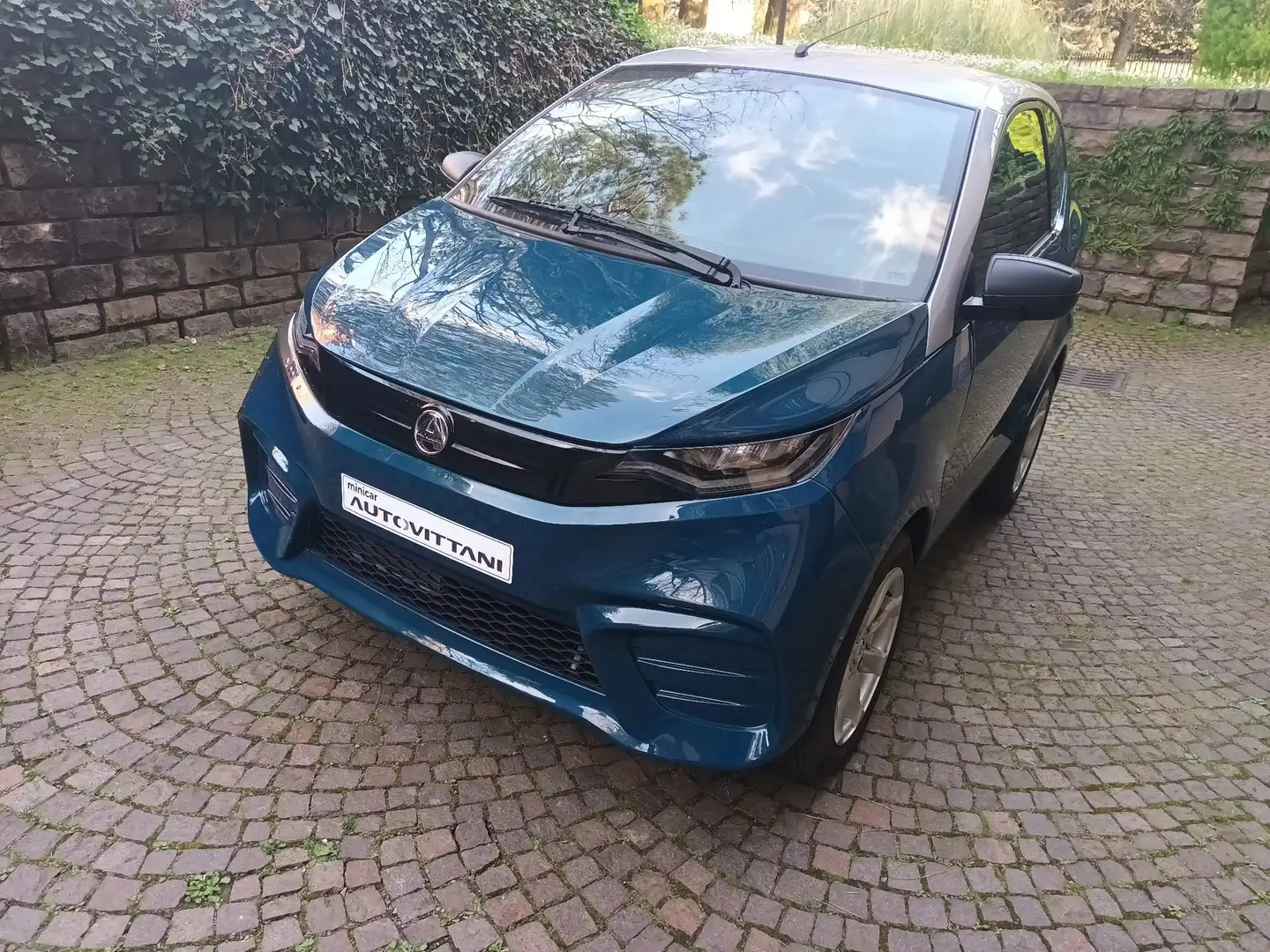 Aixam City City Pack Minicar Blu/Azzurro - 1