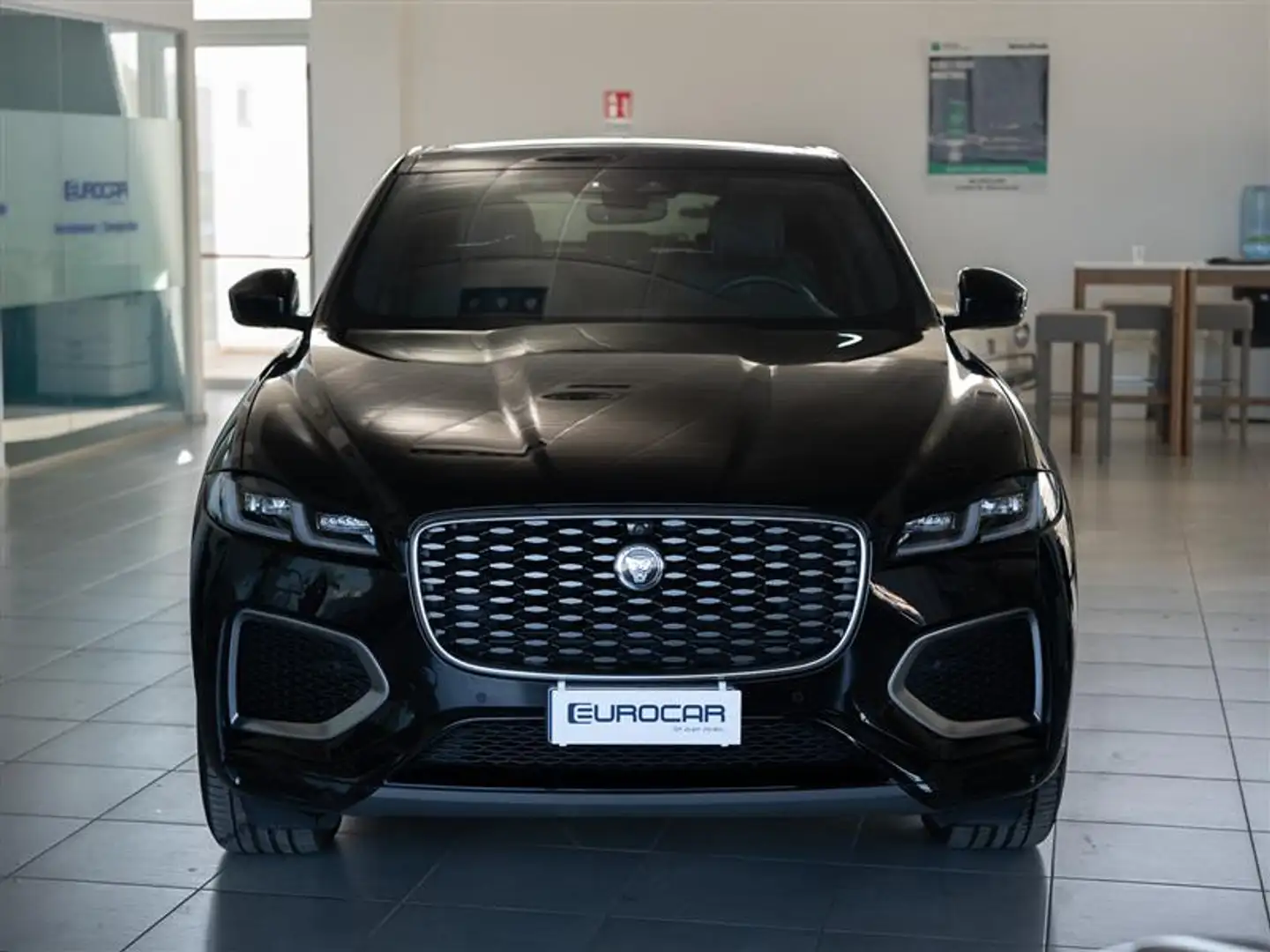 Jaguar F-Pace 2.0 d 163 cv Noir - 2