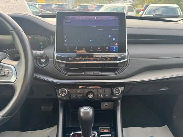 Jeep Compass view 15
