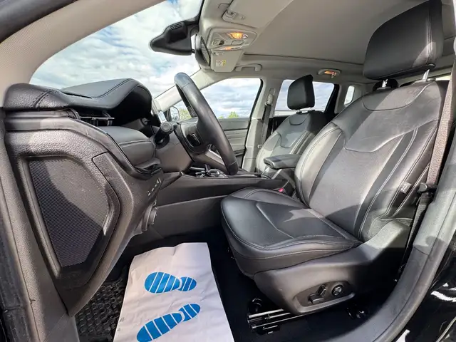 Jeep Compass view 11