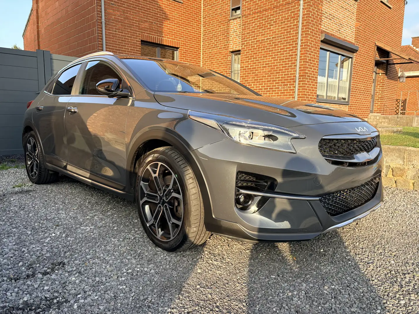 Kia XCeed 1.0l T-GDi 120 ch pulse Gris - 1