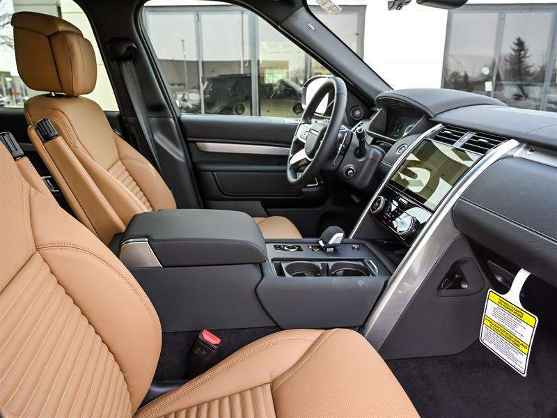 2026 Land Rover Discovery P360 Gemini thumb 13