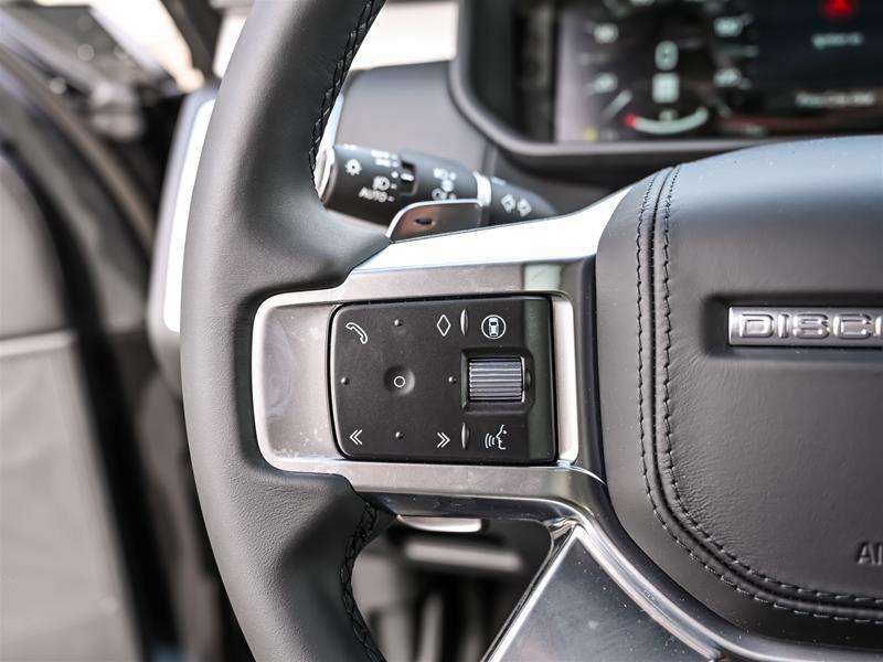 2026 Land Rover Discovery P360 Gemini thumb 23
