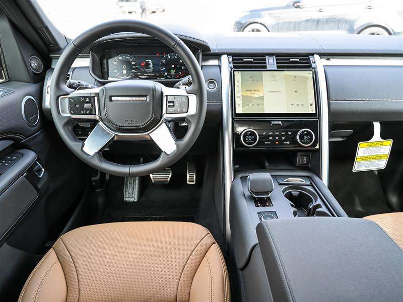 2026 Land Rover Discovery P360 Gemini thumb 15