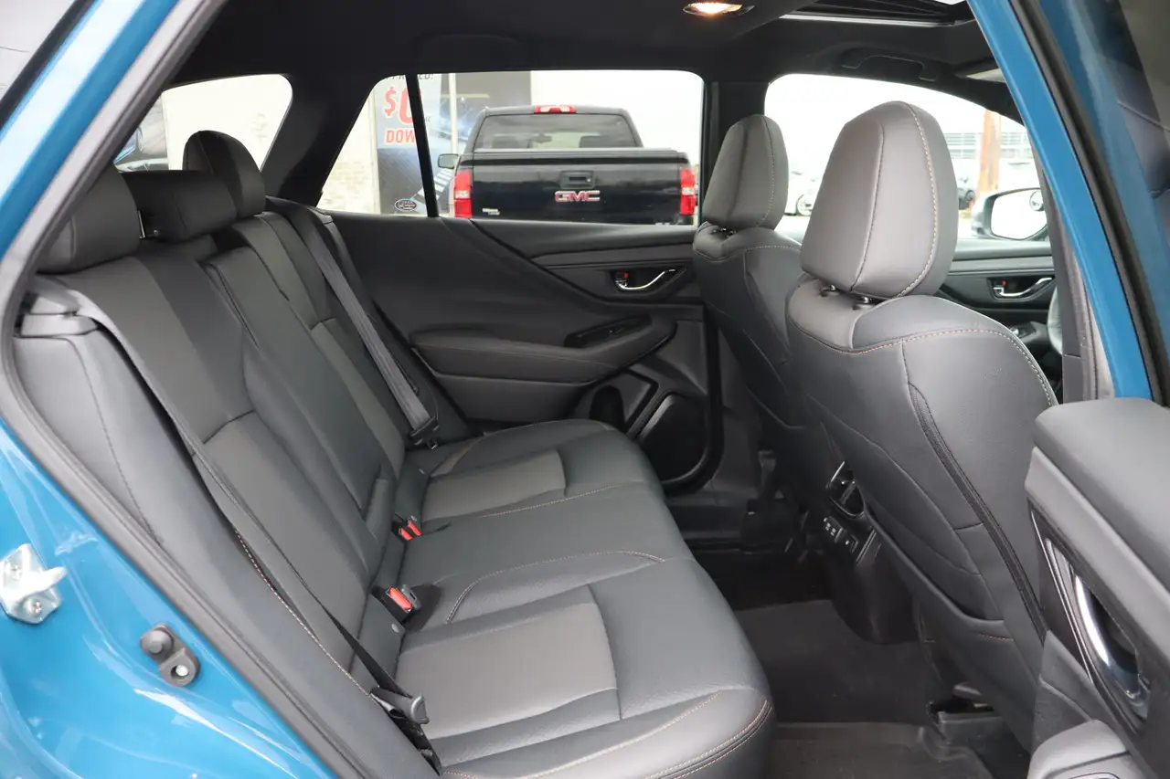 Subaru OUTBACK fotografie Subaru OUTBACK