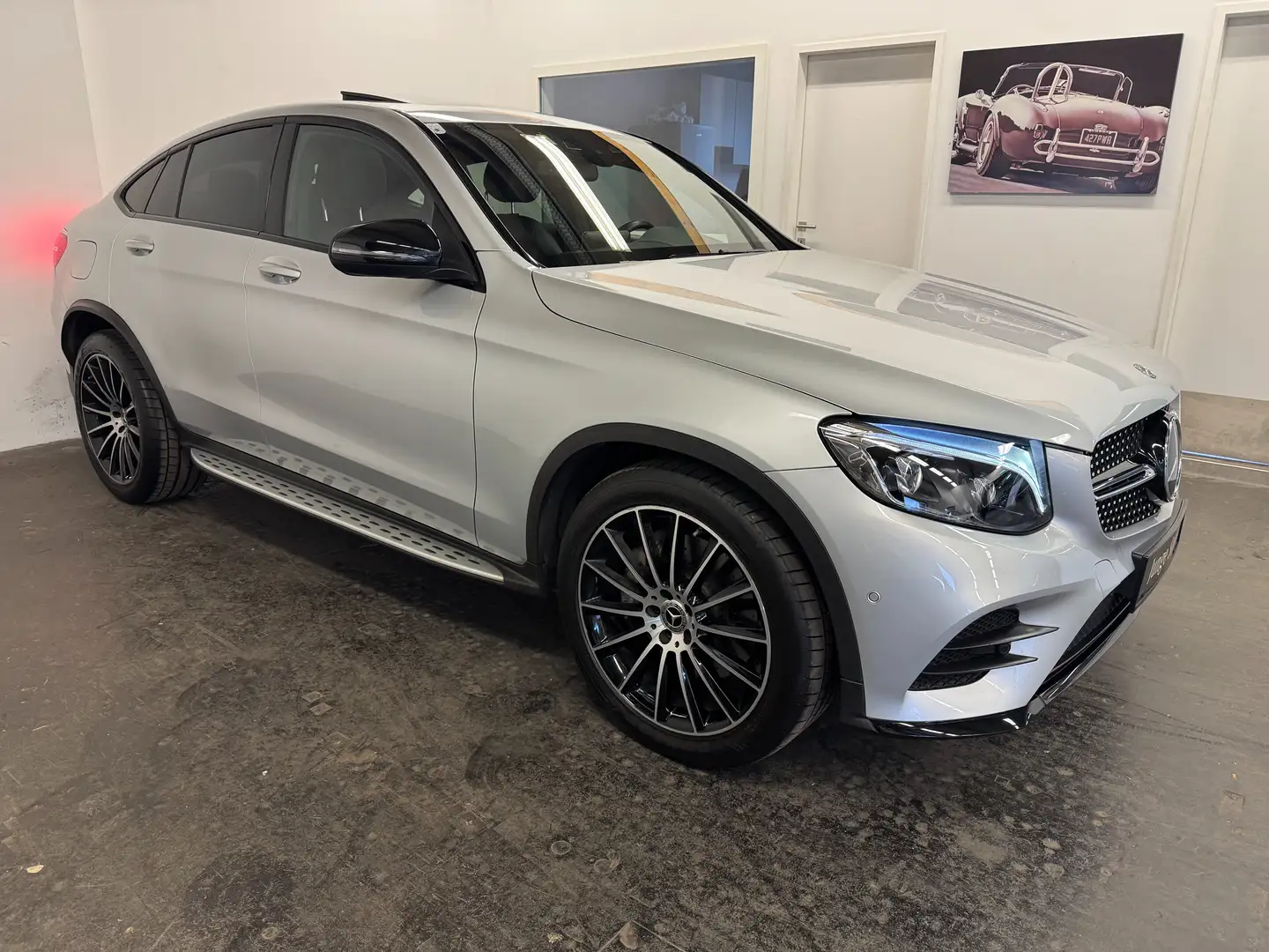 Mercedes-Benz GLC 250 GLC 250 Coupé 4MATIC AMG/Burmester/Head-Up/SHZ Plateado - 2