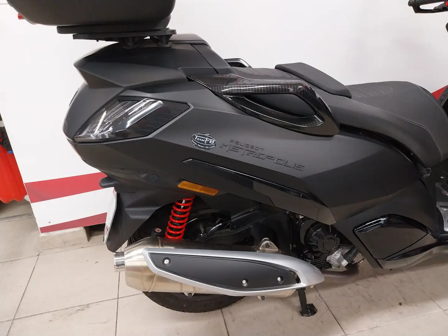 Peugeot Metropolis Noir - 2