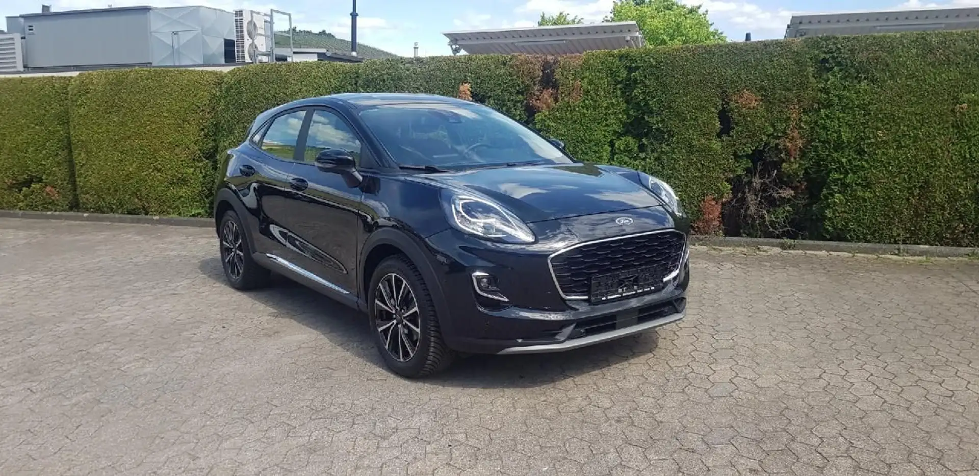 Ford Puma Titanium Zwart - 2