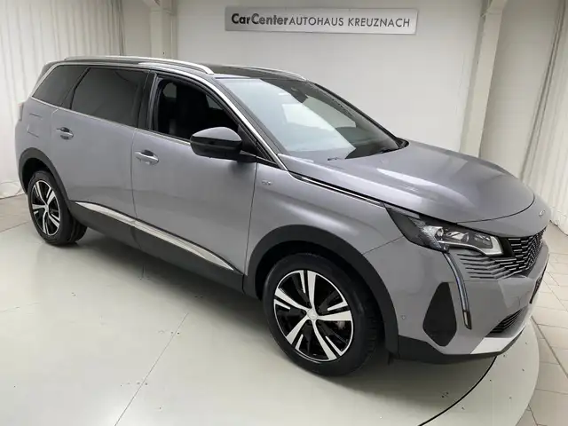 Peugeot 5008 GT Automatik 7 Sitze Navigation ACC LED