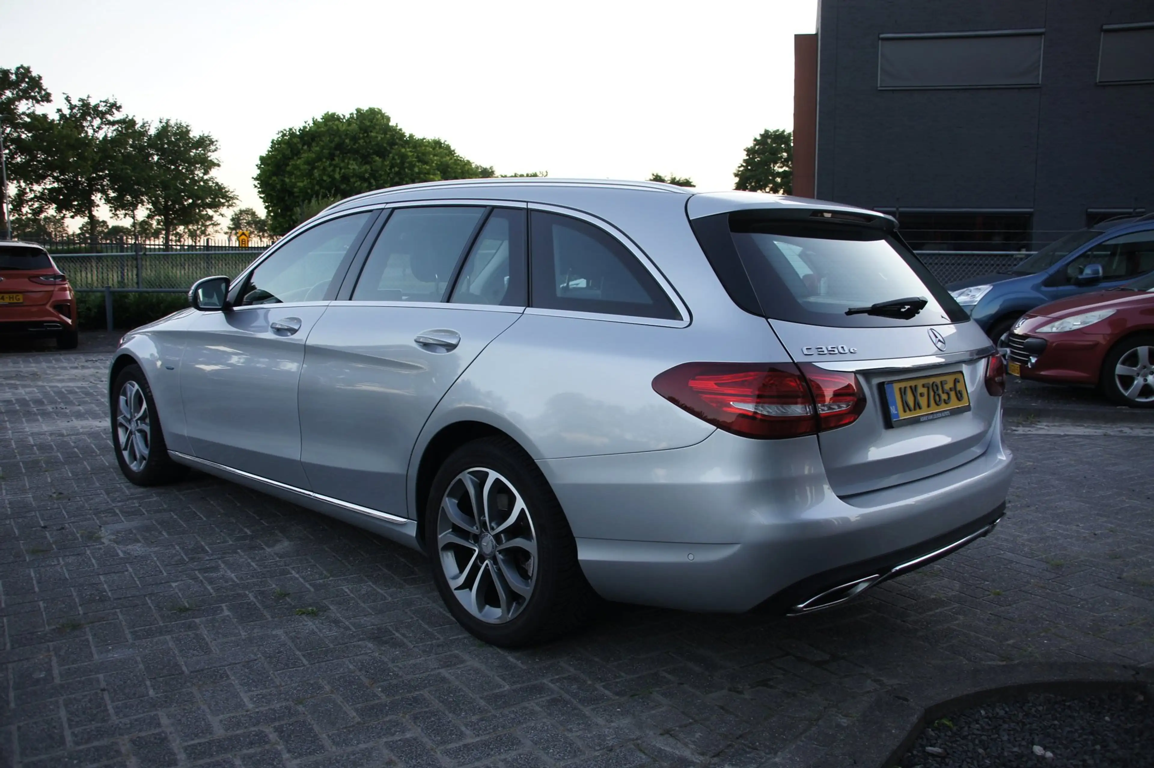Mercedes-Benz C 350 Estate e Lease Edition — photo 12