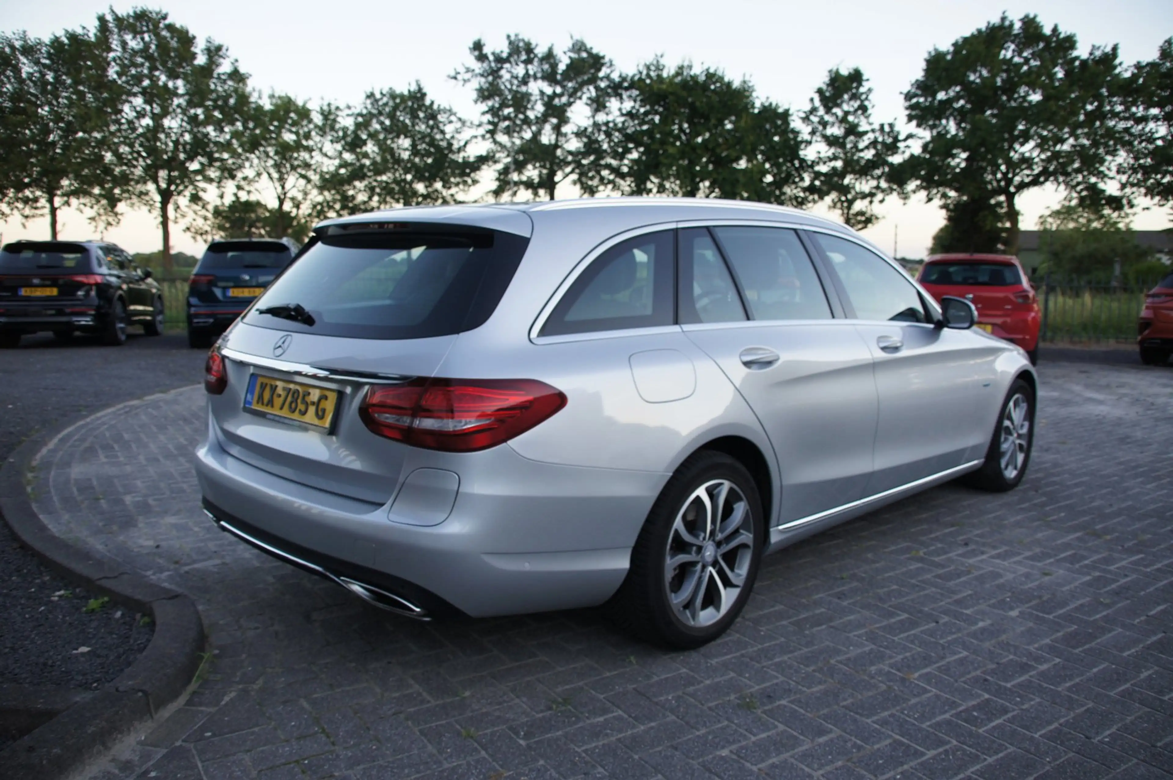 Mercedes-Benz C 350 Estate e Lease Edition — photo 14