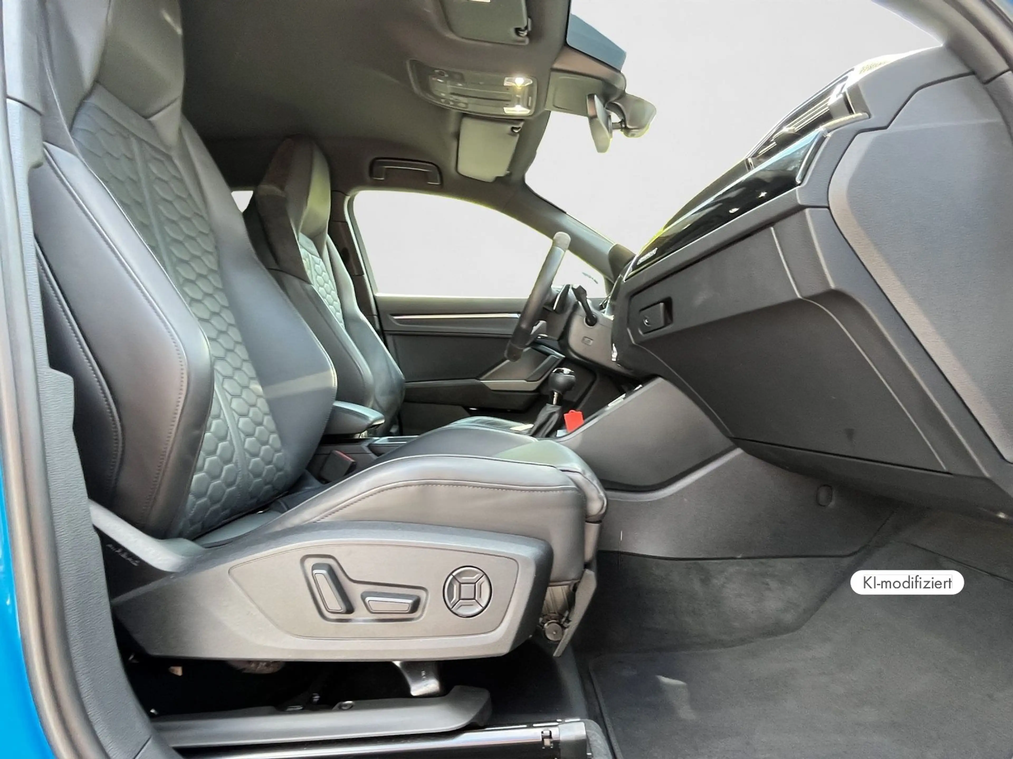 Audi RS Q3 RSQ3 Sportback 2.5 TFSI QUATTRO  MATRIX, VMAX 28 — photo 4