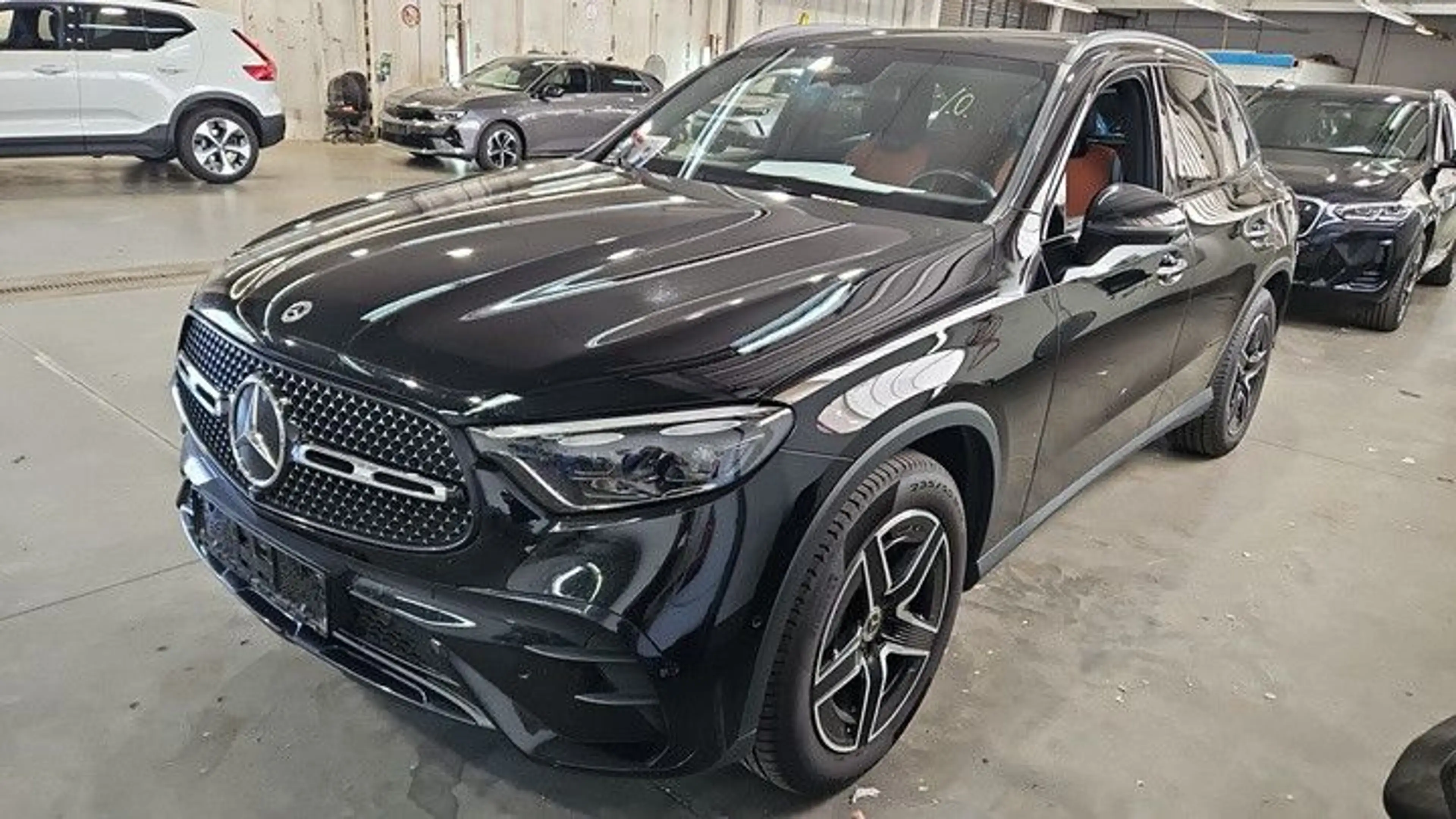 Mercedes-Benz GLC 220 d AMG Premium MEMO*360*ACC*SITZKLIM*AHK — photo 2