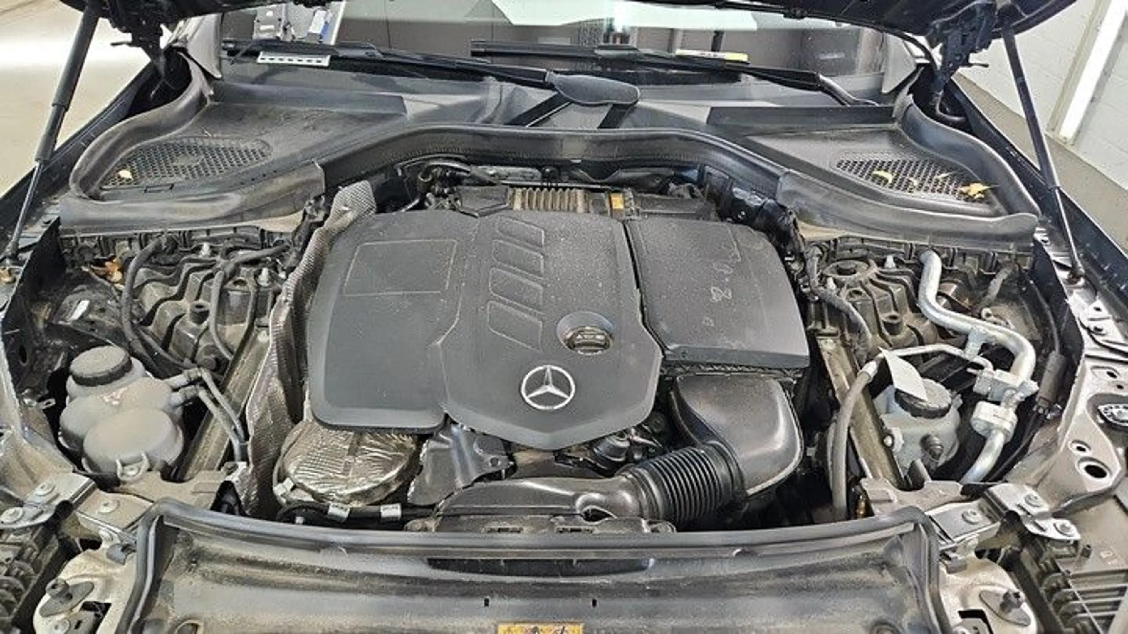 Mercedes-Benz GLC 220 d AMG Premium MEMO*360*ACC*SITZKLIM*AHK — photo 9