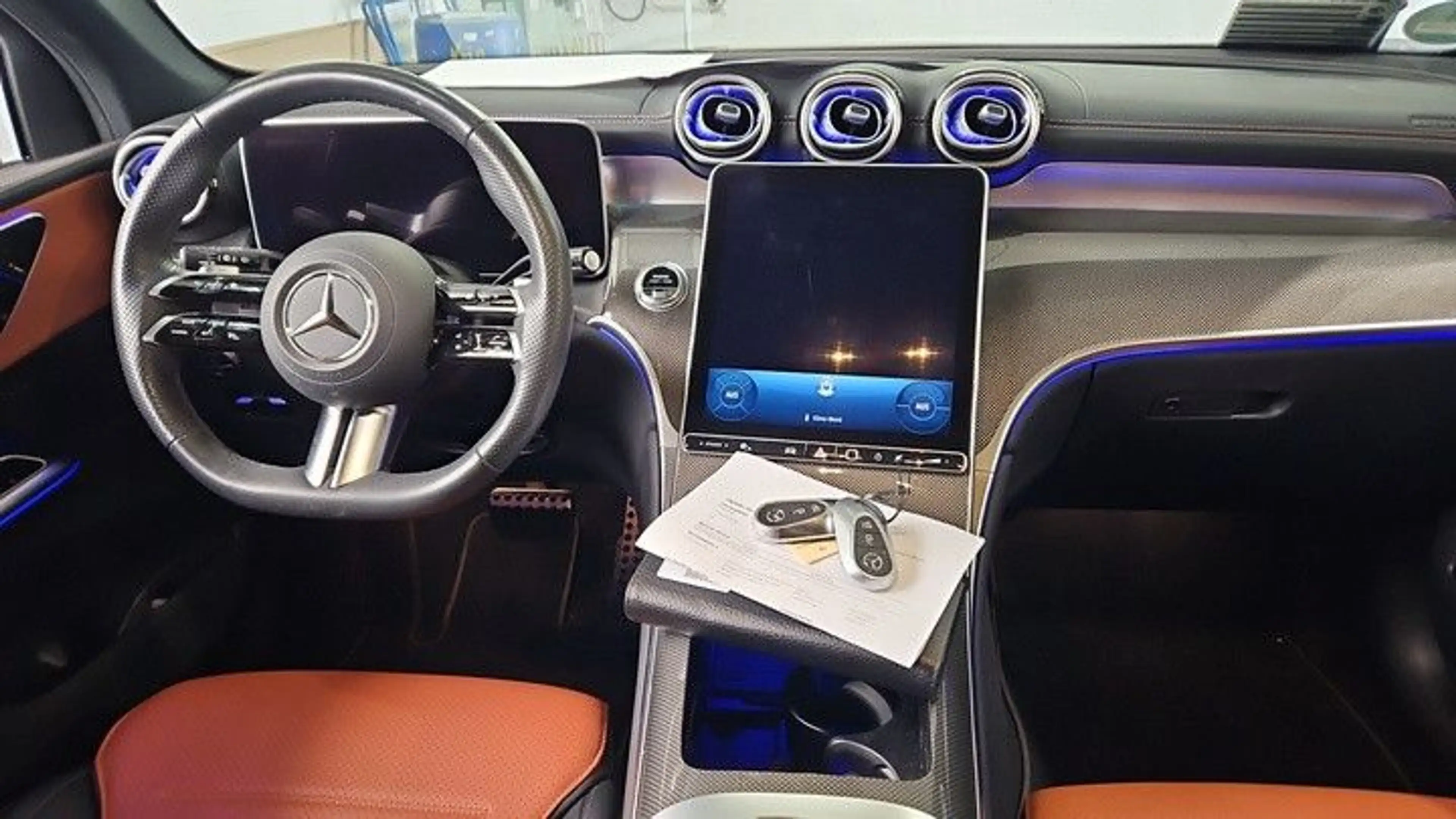 Mercedes-Benz GLC 220 d AMG Premium MEMO*360*ACC*SITZKLIM*AHK — photo 3