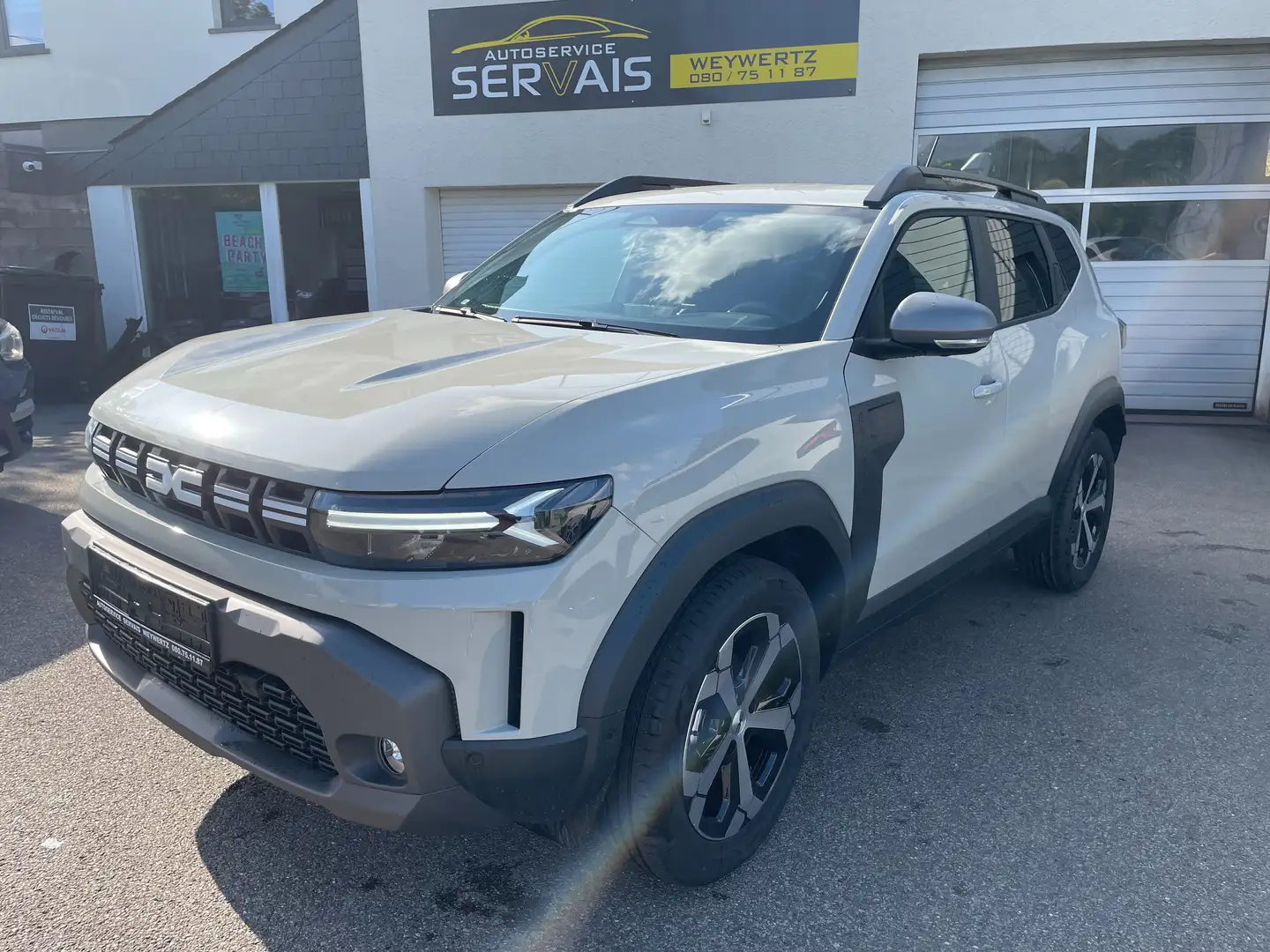 Dacia Duster 1.2 Mild hybrid Journey FULL OPTION Gris - 1