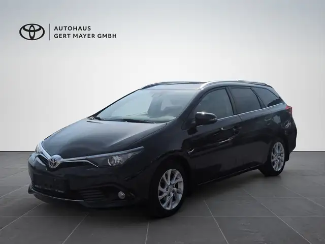 Toyota Auris Touring Sports Active