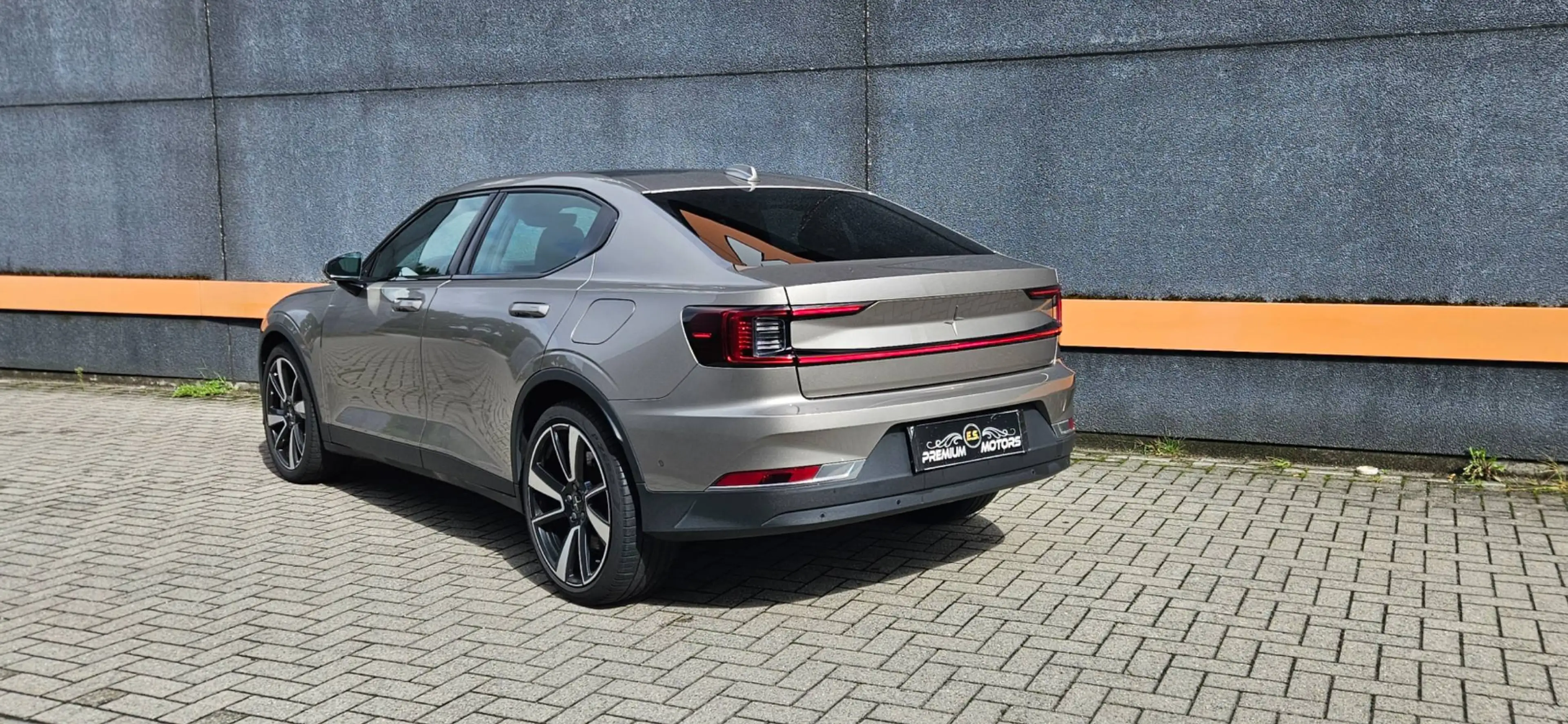 Polestar 2 78 kWh Dual Motor Plus Pack (300kW) FULL OTION — photo 4
