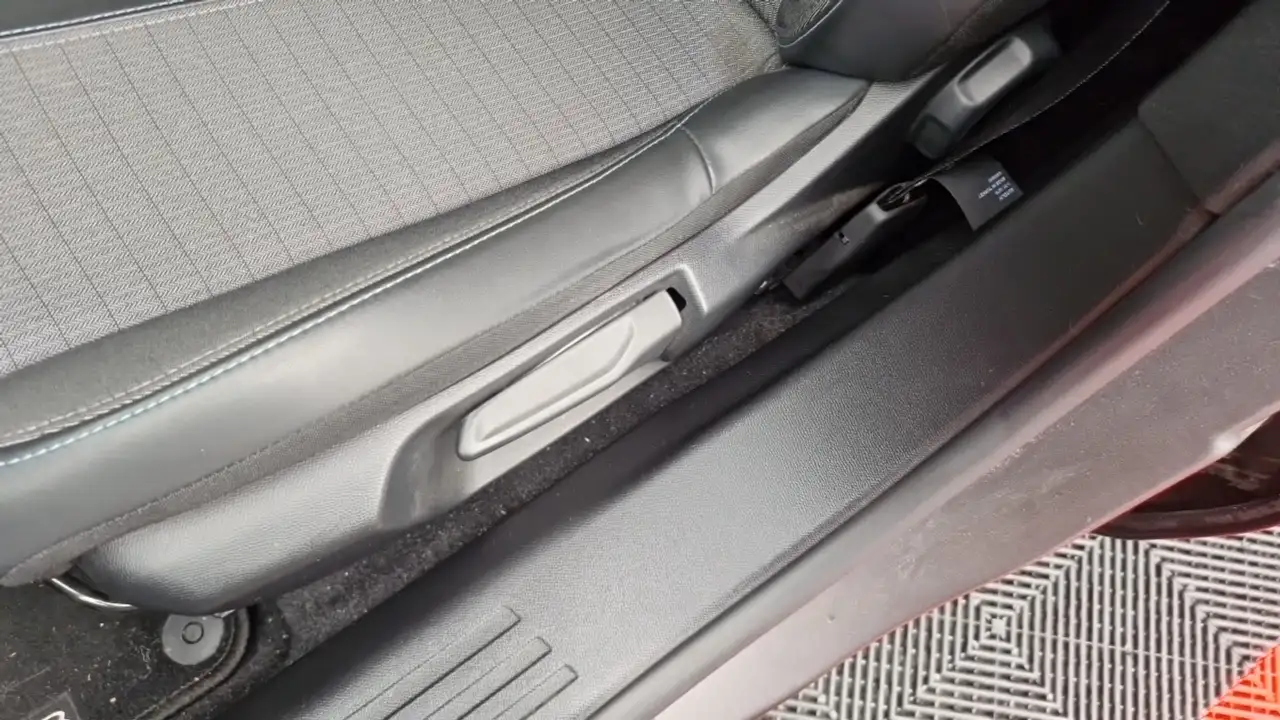Peugeot 2008 2008 — photo 13