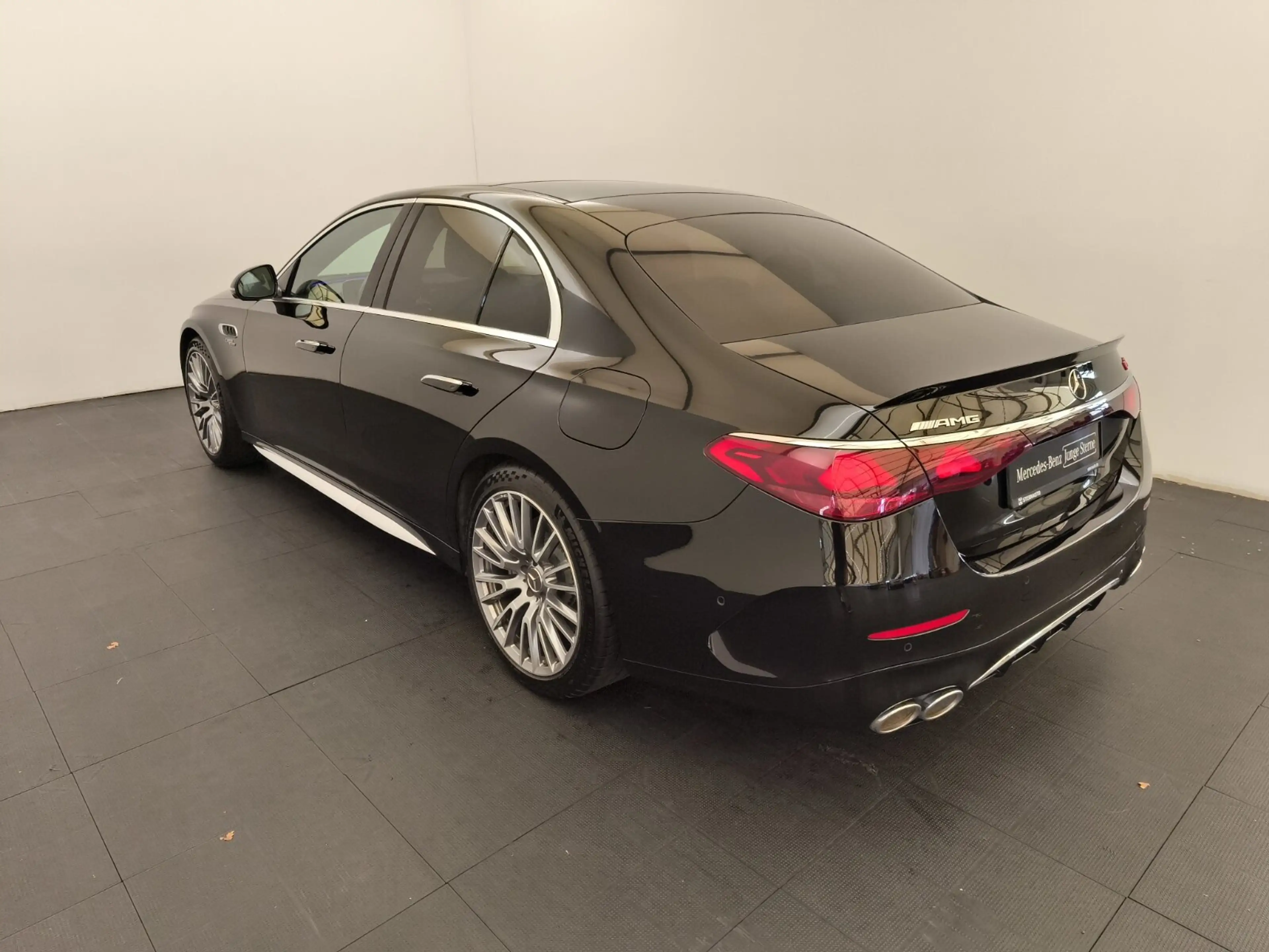 Mercedes-Benz E 53 AMG E 53 AMG 4M+ Advanced+ Pano KeyGo Distro 360°Cam — photo 8