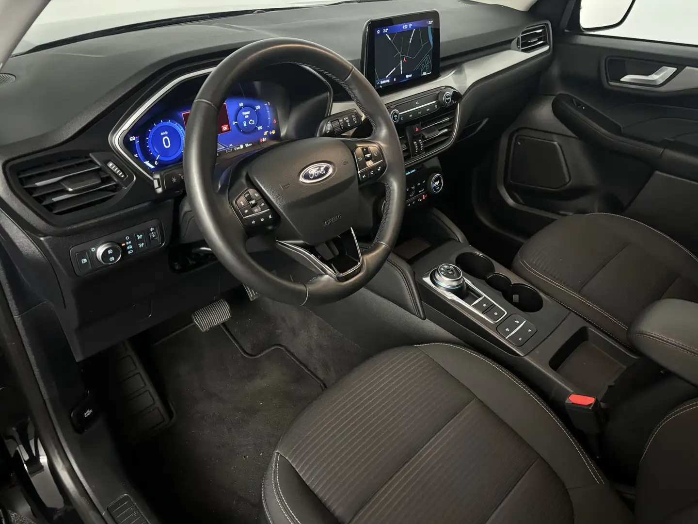 Ford Kuga 2.5 PHEV Titanium | Trekhaak wegklapbaar | Achteru Zwart - 2