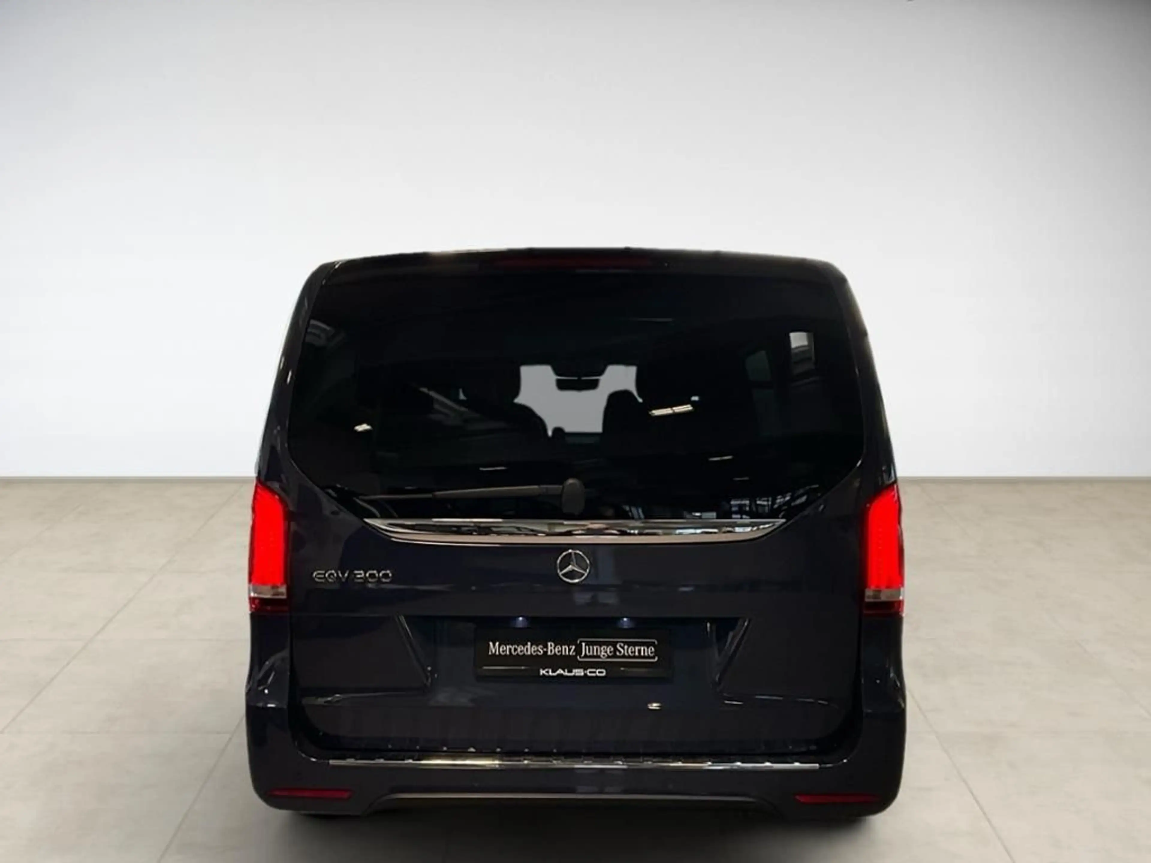 Mercedes-Benz EQV 300 300 lang 360 AUT Facelift Fernlichtass. Kam. — photo 5