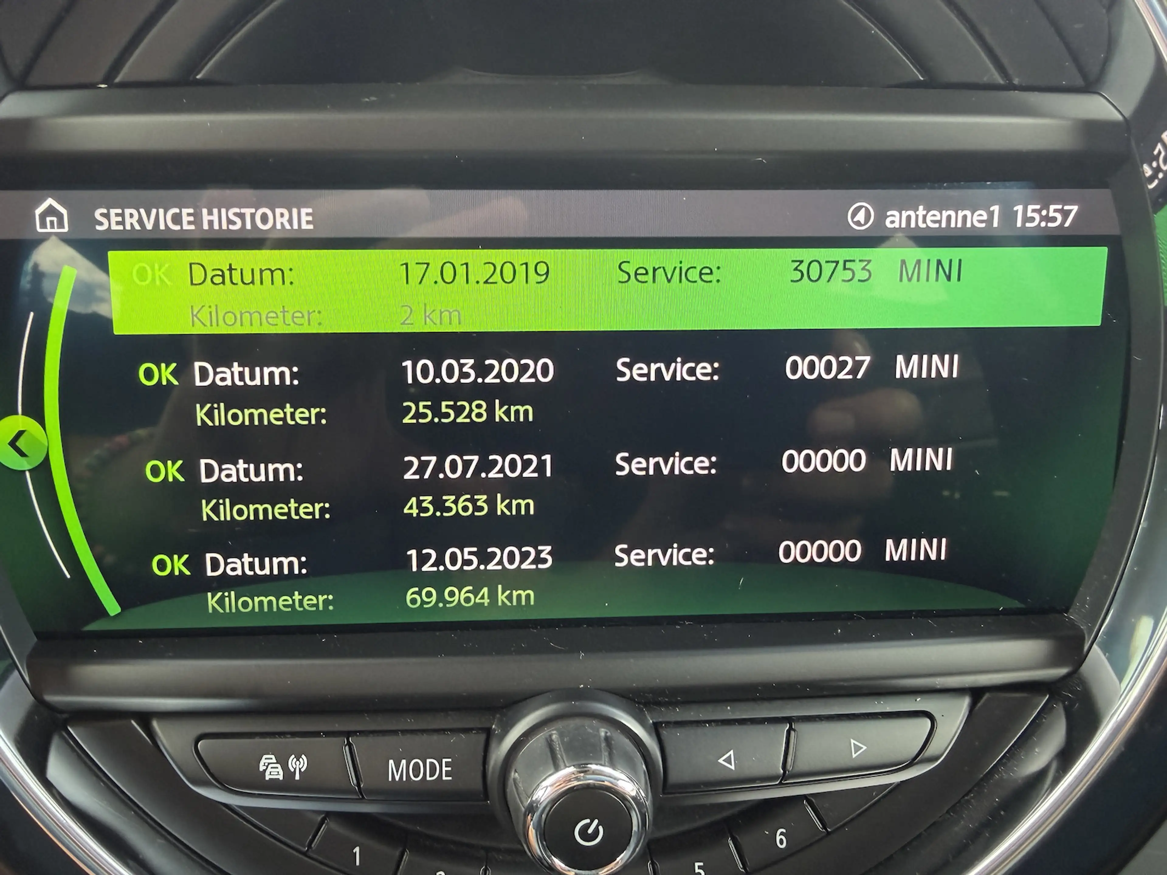 MINI Cooper SD Countryman *LED,Teilleder,Head up,AHK* — photo 12