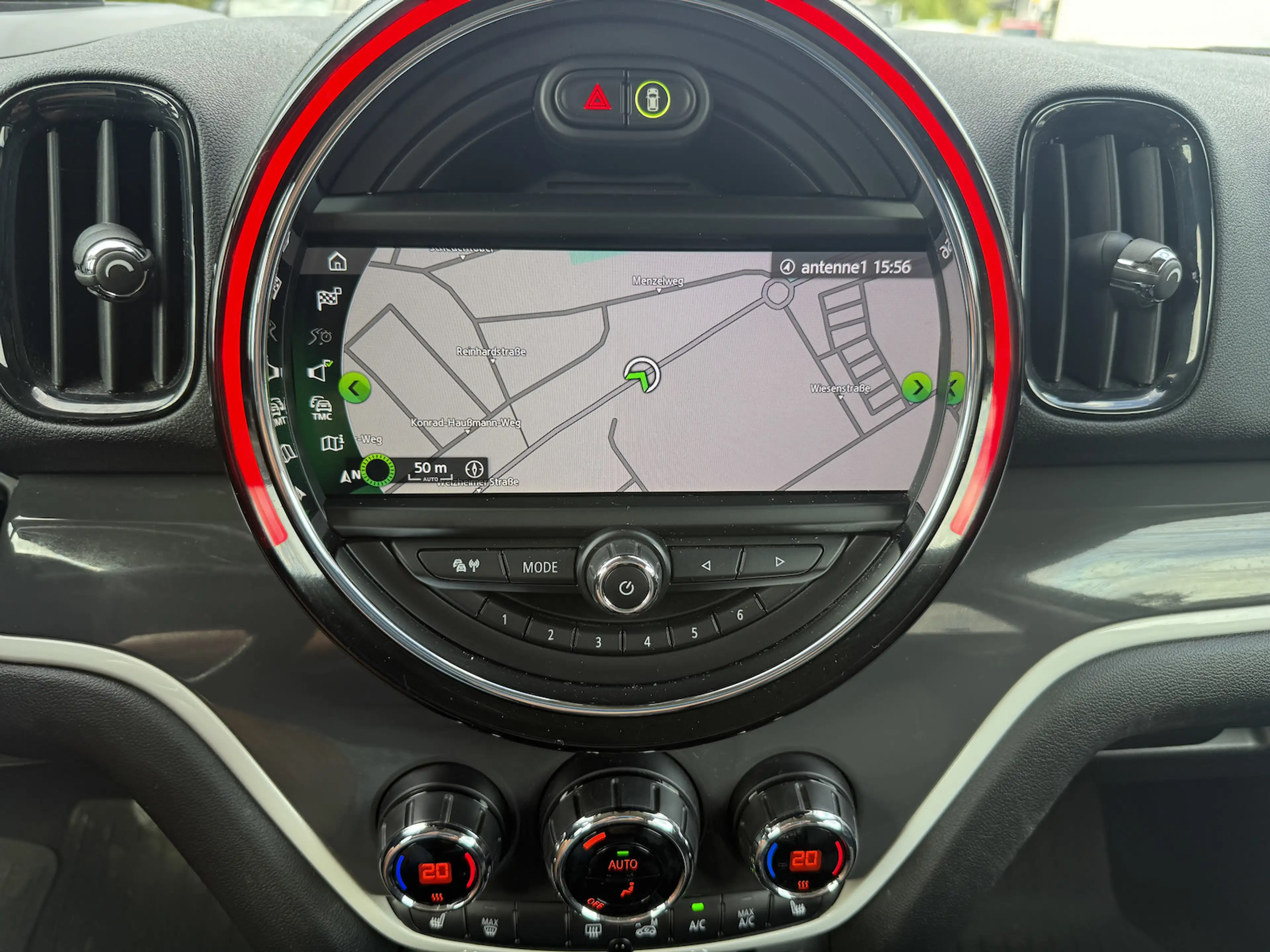 MINI Cooper SD Countryman *LED,Teilleder,Head up,AHK* — photo 9