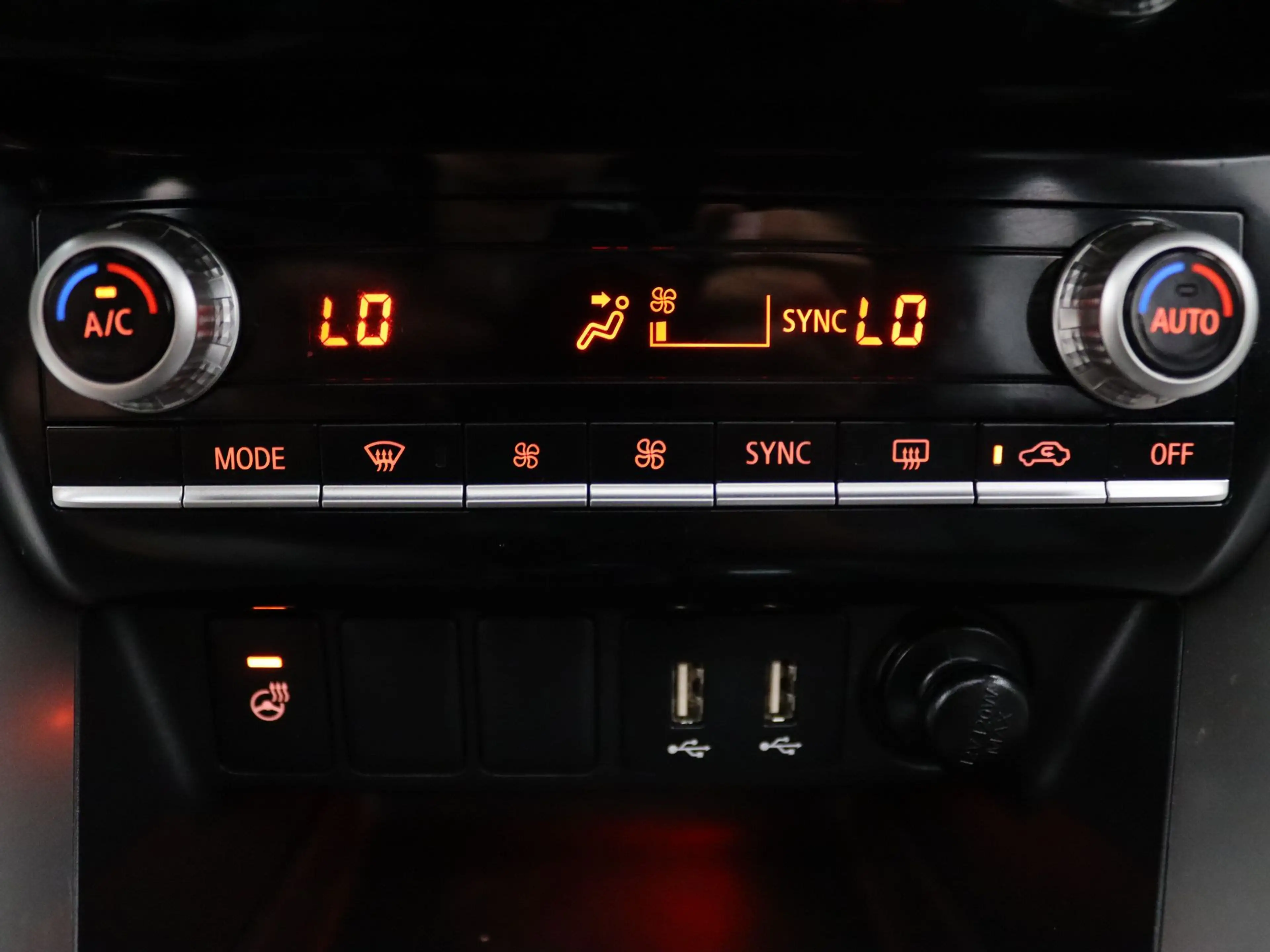 Mitsubishi Eclipse Cross 187pk PHEV Instyle Trekhaak | Climate — photo 8
