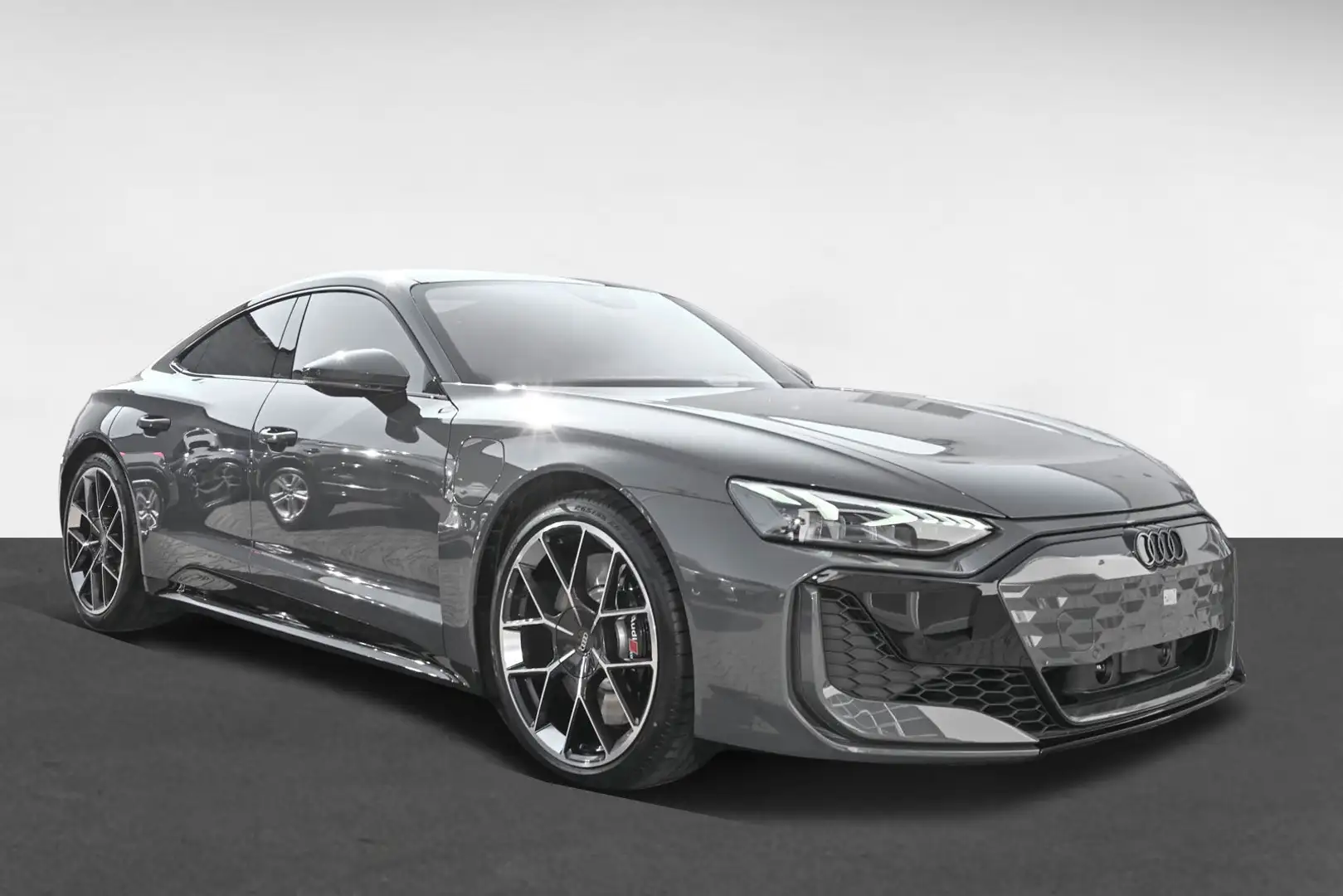 Audi e-tron GT RS quattro *BO*Matrix*Head-Up* Grau - 2