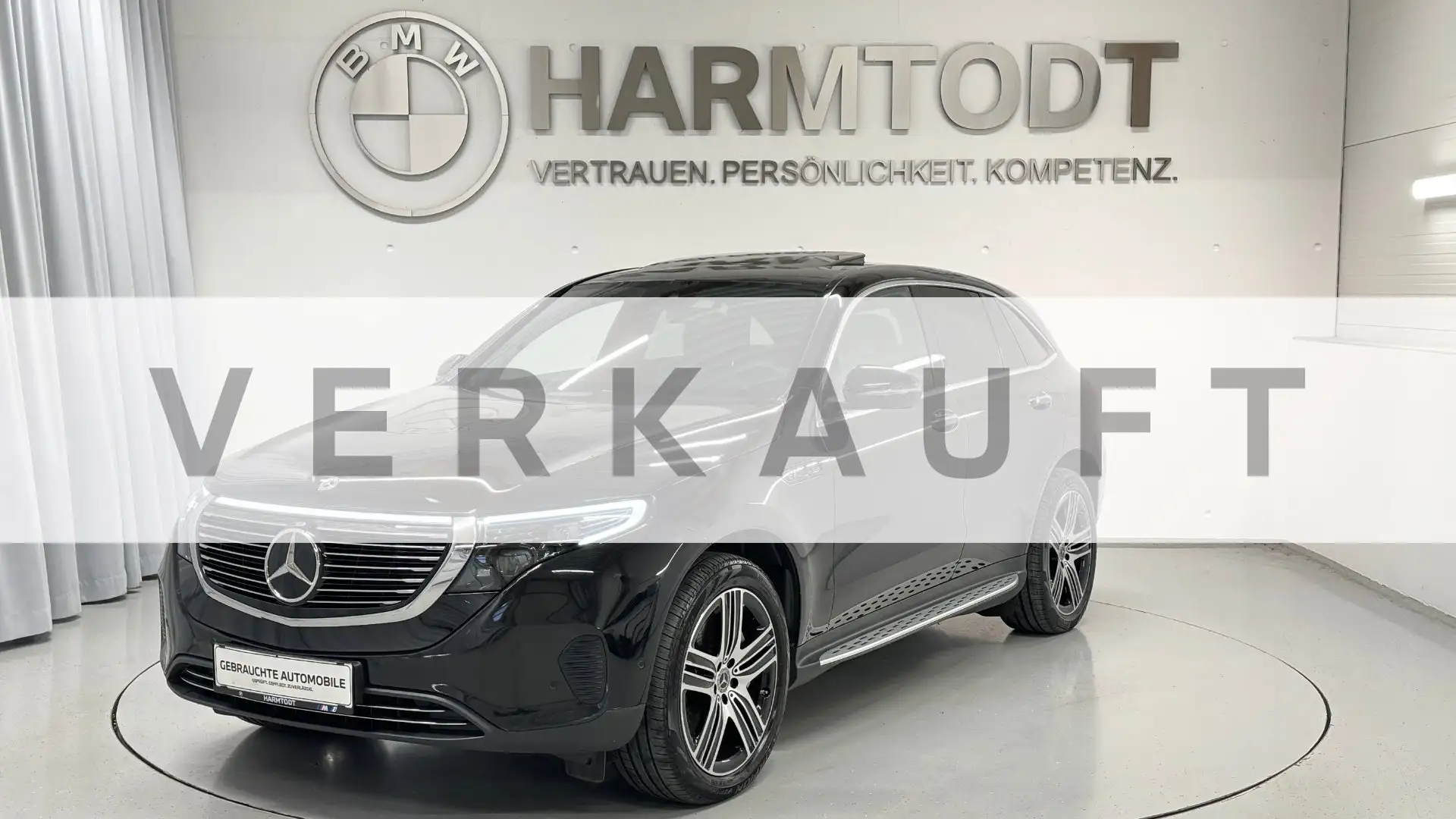 Mercedes-Benz EQC 400 4MATIC Schwarz - 1