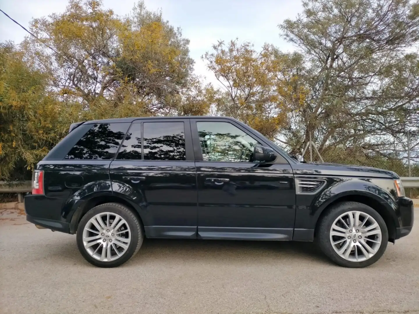 Land Rover Range Rover Sport 3.0TDV6 HSE Aut. Negro - 2
