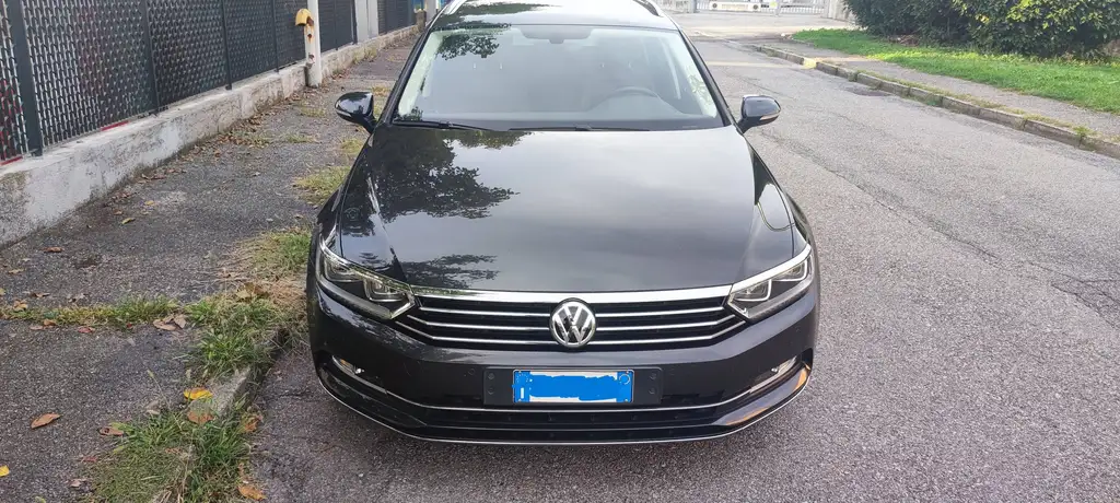Volkswagen Passat Variant 2019 из Европы — купить под ключ