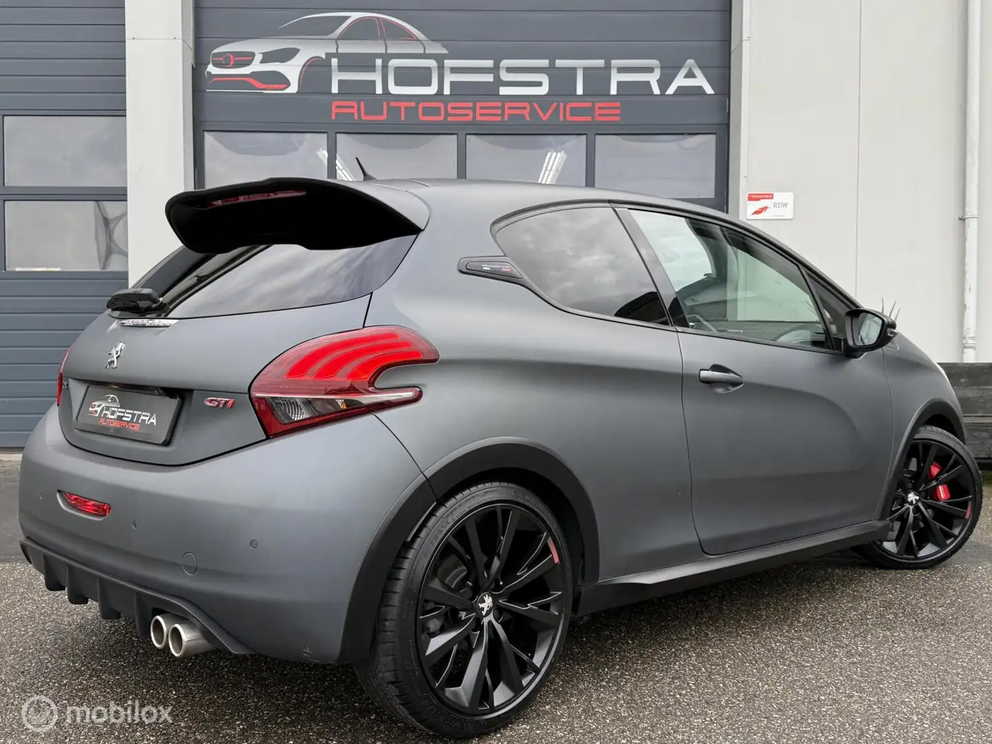 Peugeot 208 1.6 e-THP GTi bij Peugeot Sport Orig NL UNIEK! Gris - 2