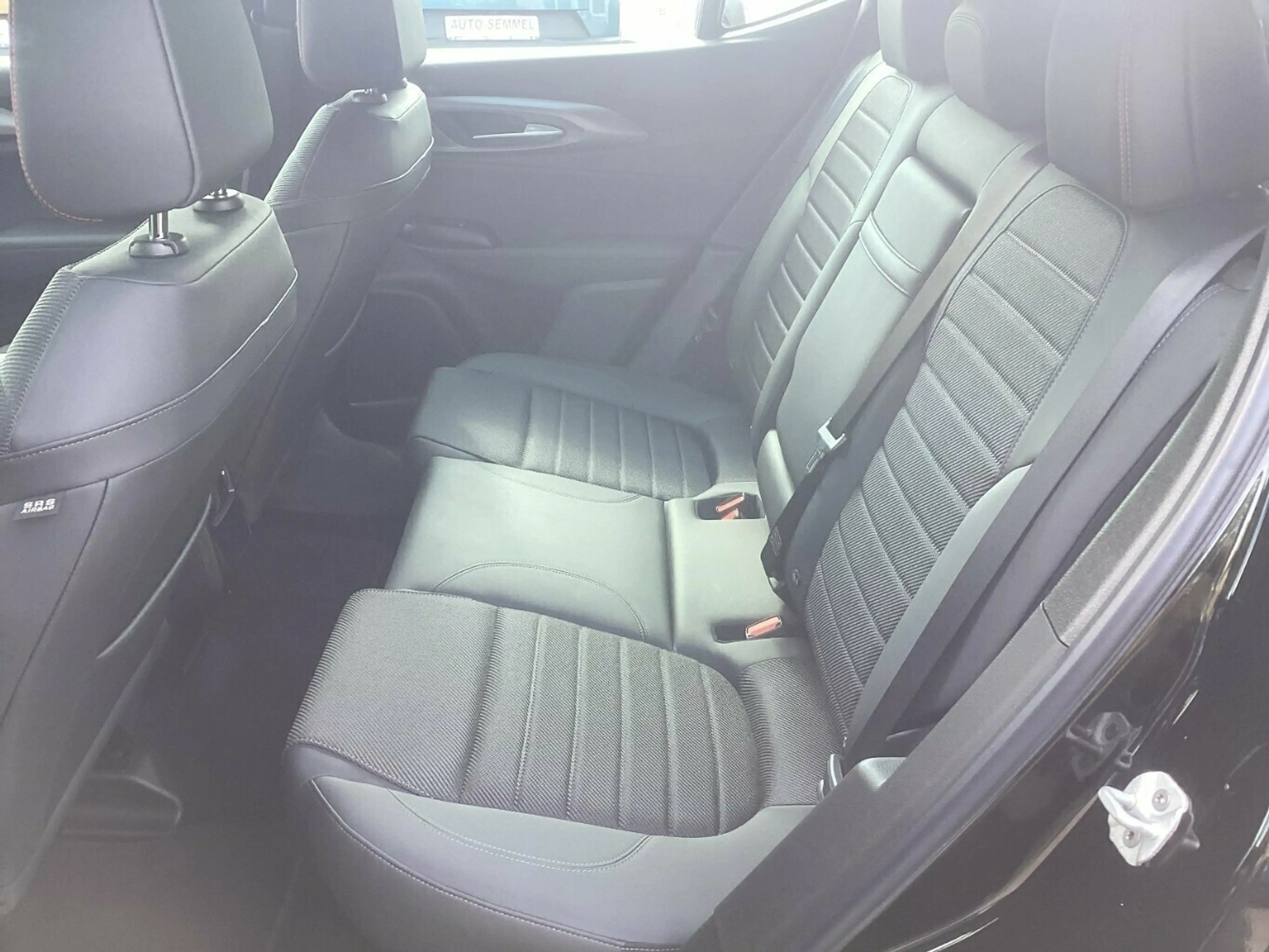 Alfa Romeo Tonale Sprint 1.5 Mild Hybrid GWA bis 01.2030 — photo 12
