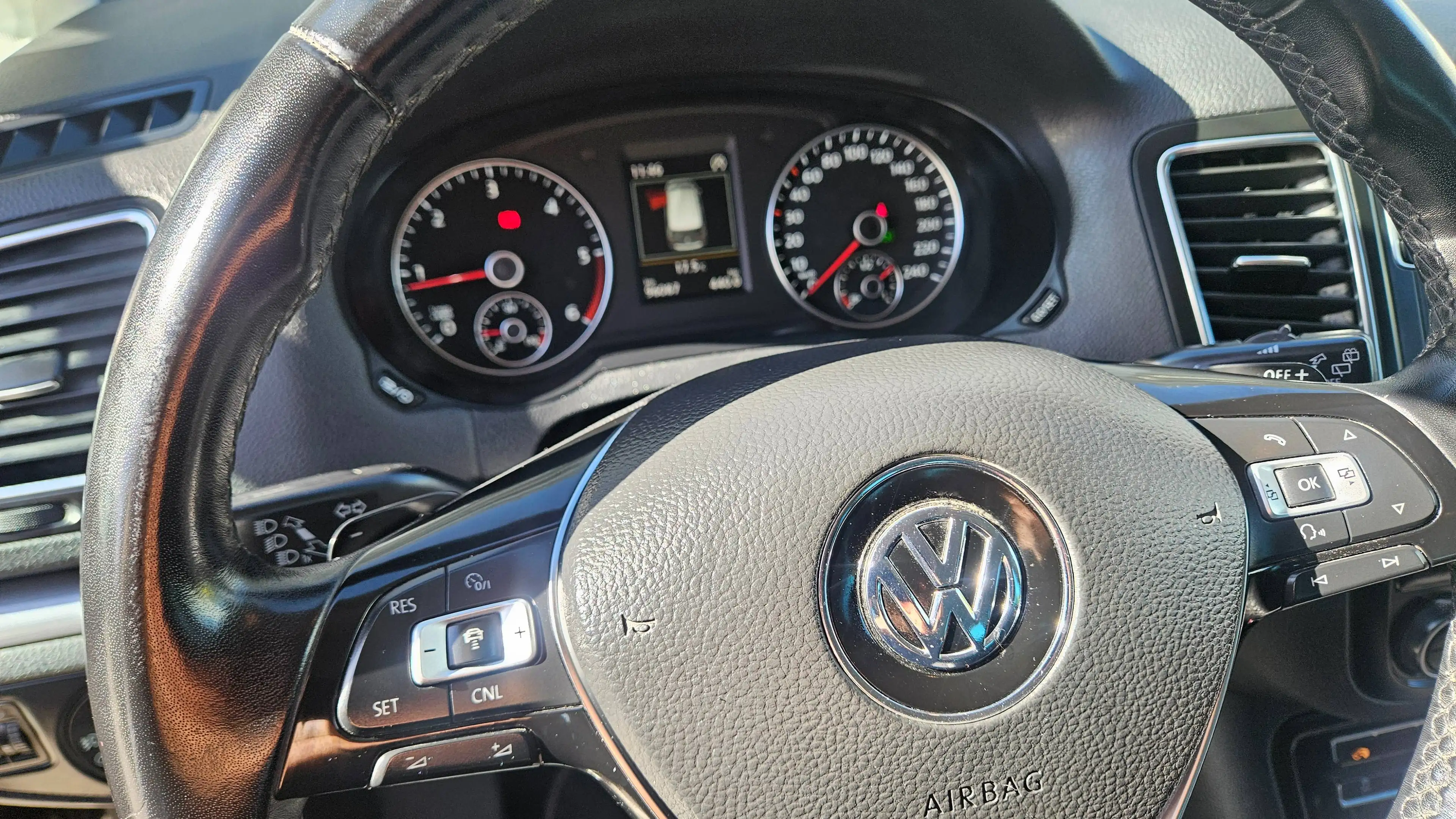 Volkswagen Sharan Sharan Diesel 2.0 TDI DSG BlueMotion Technology Allstar — photo 18