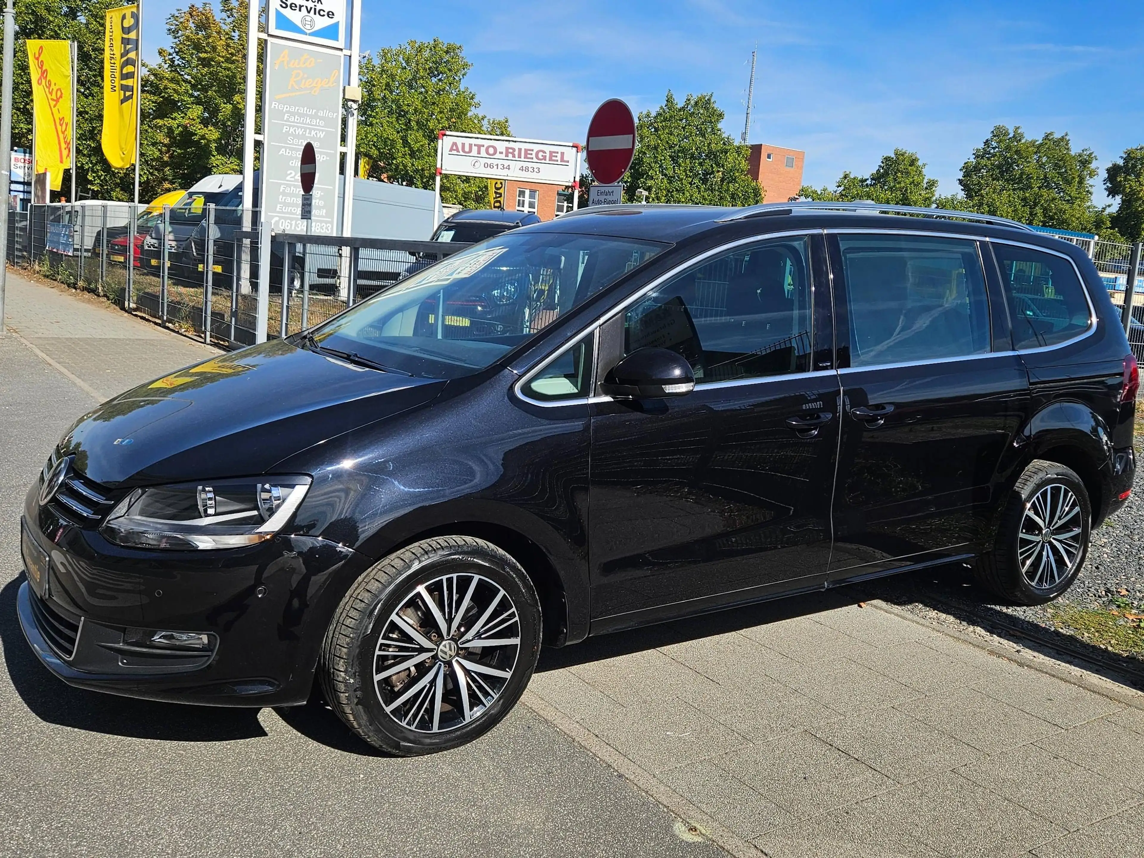 Volkswagen Sharan Sharan Diesel 2.0 TDI DSG BlueMotion Technology Allstar — photo 2